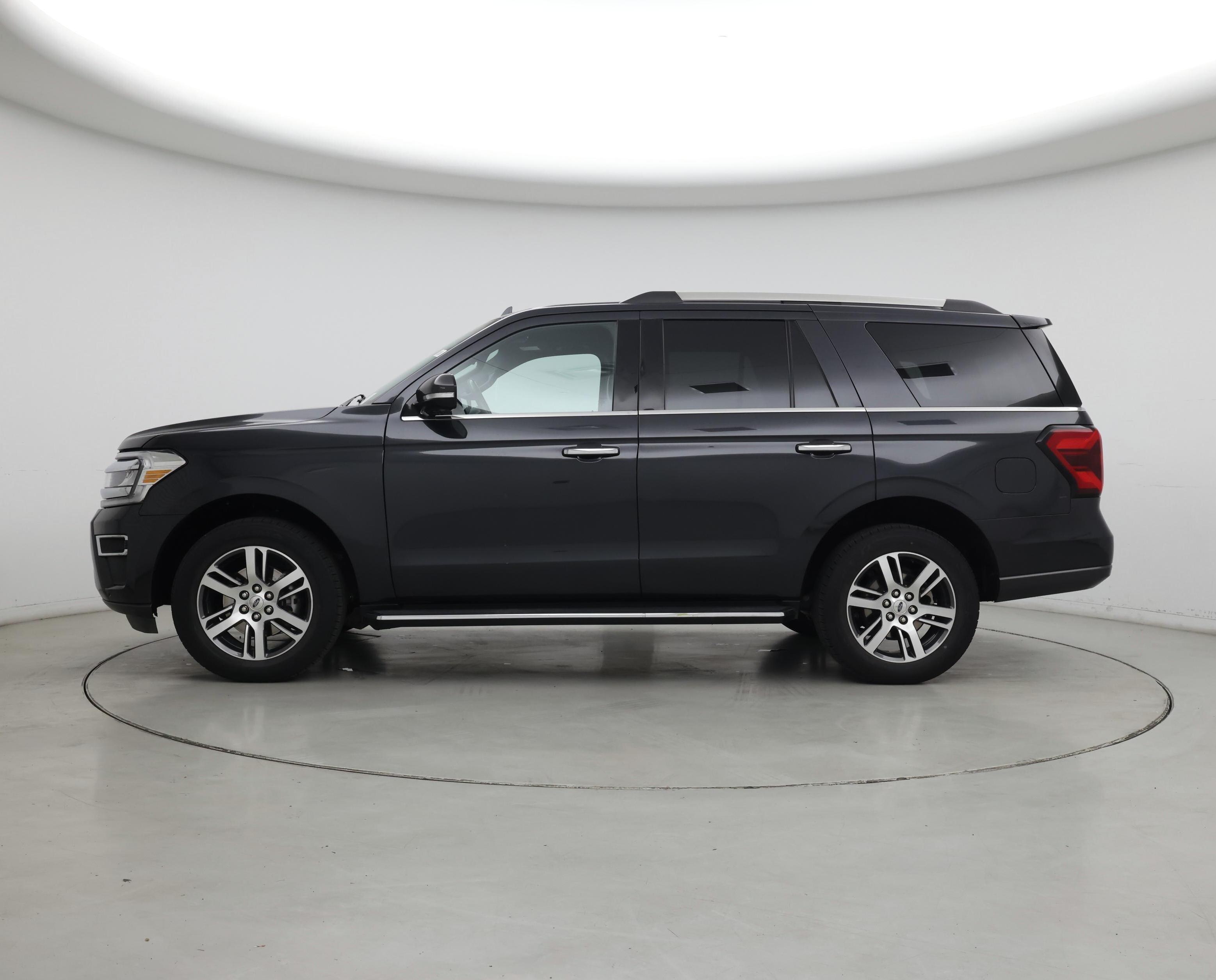 Thumbnail: 2023 Ford Expedition - 3