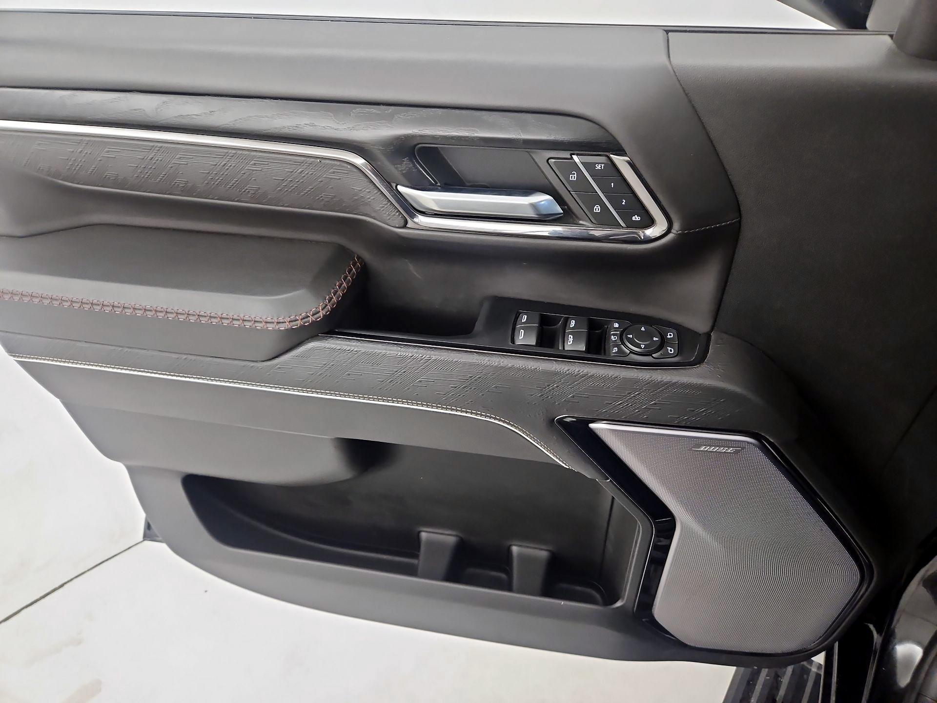 Thumbnail: 2024 GMC Sierra 2500 - 12