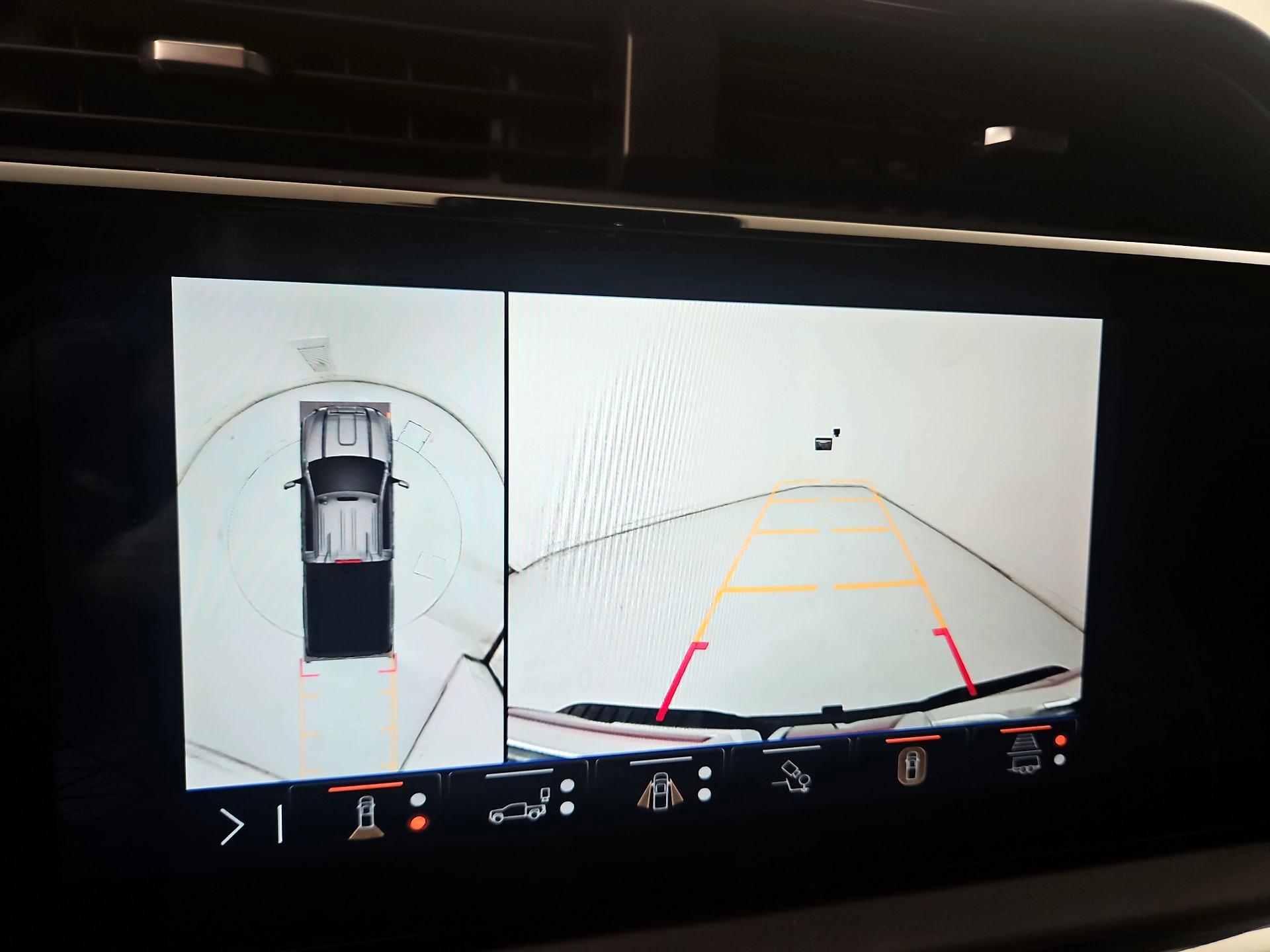 Thumbnail: 2024 GMC Sierra 2500 - 14