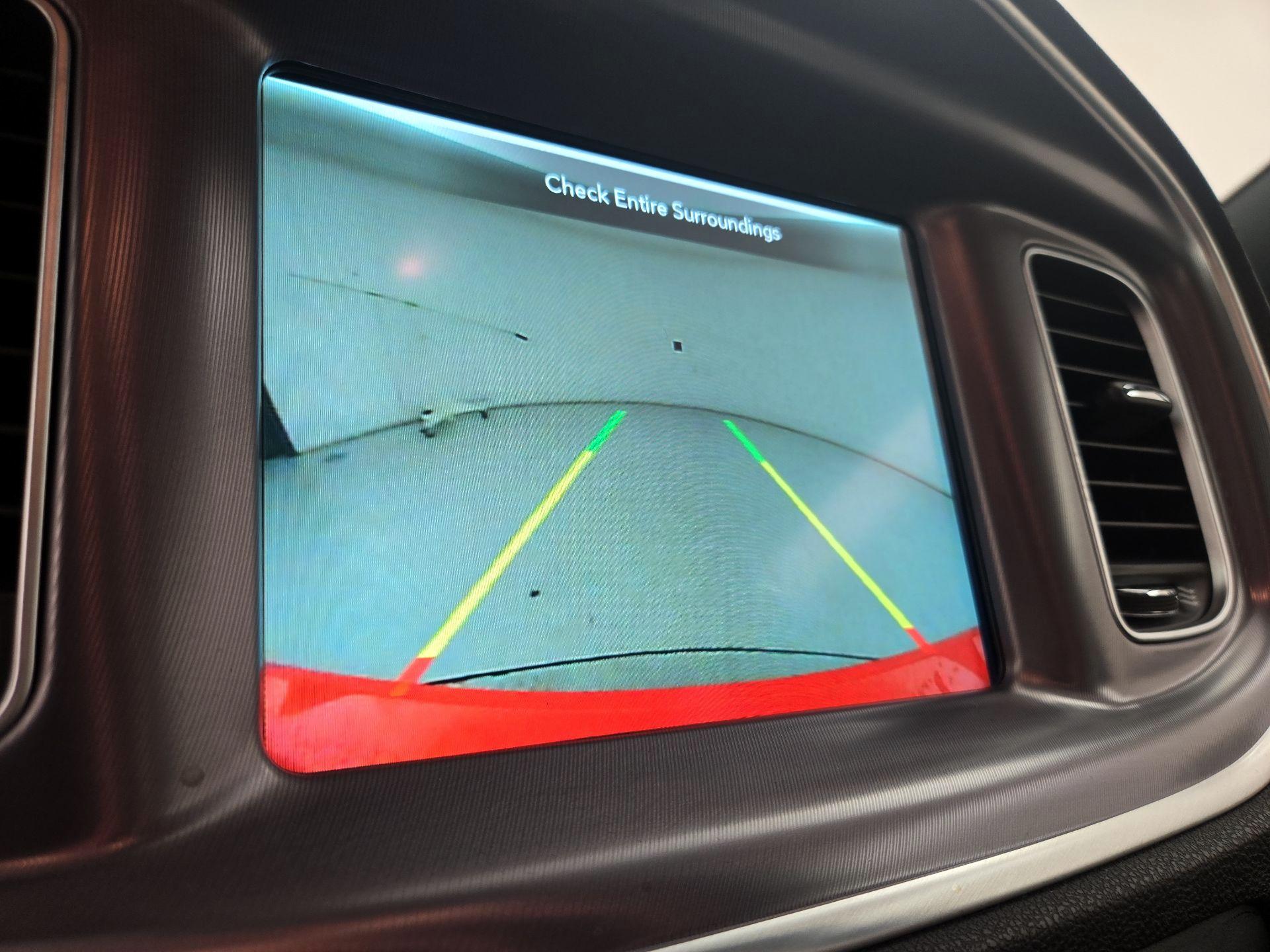 Thumbnail: 2020 Dodge Charger - 14