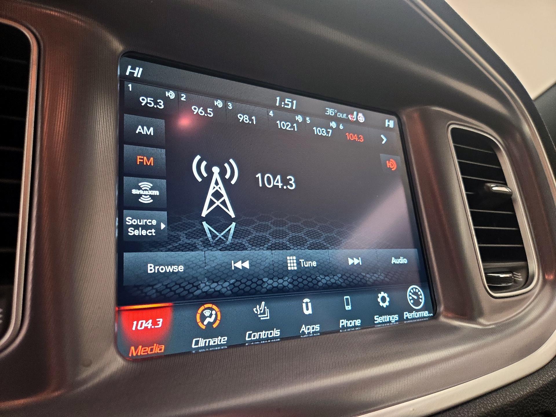 Thumbnail: 2020 Dodge Charger - 15