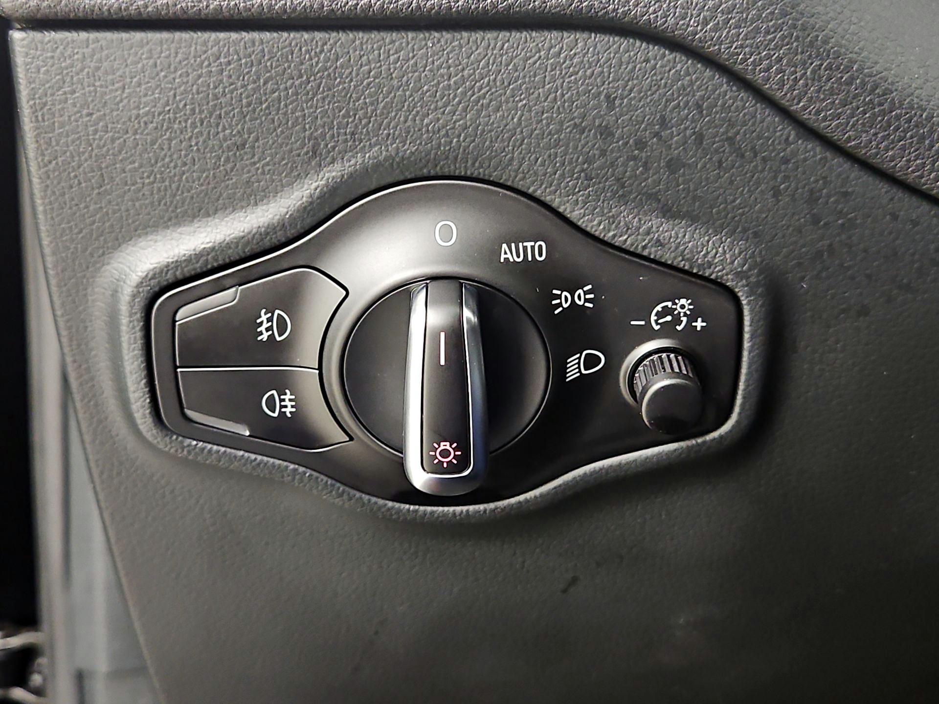 Thumbnail: 2017 Audi Q5 - 13