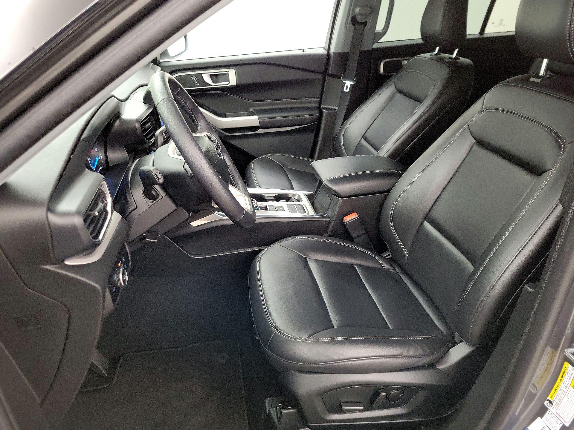 Thumbnail: 2023 Ford Explorer - 11