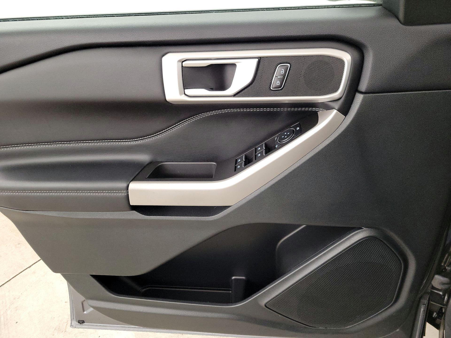 Thumbnail: 2023 Ford Explorer - 12