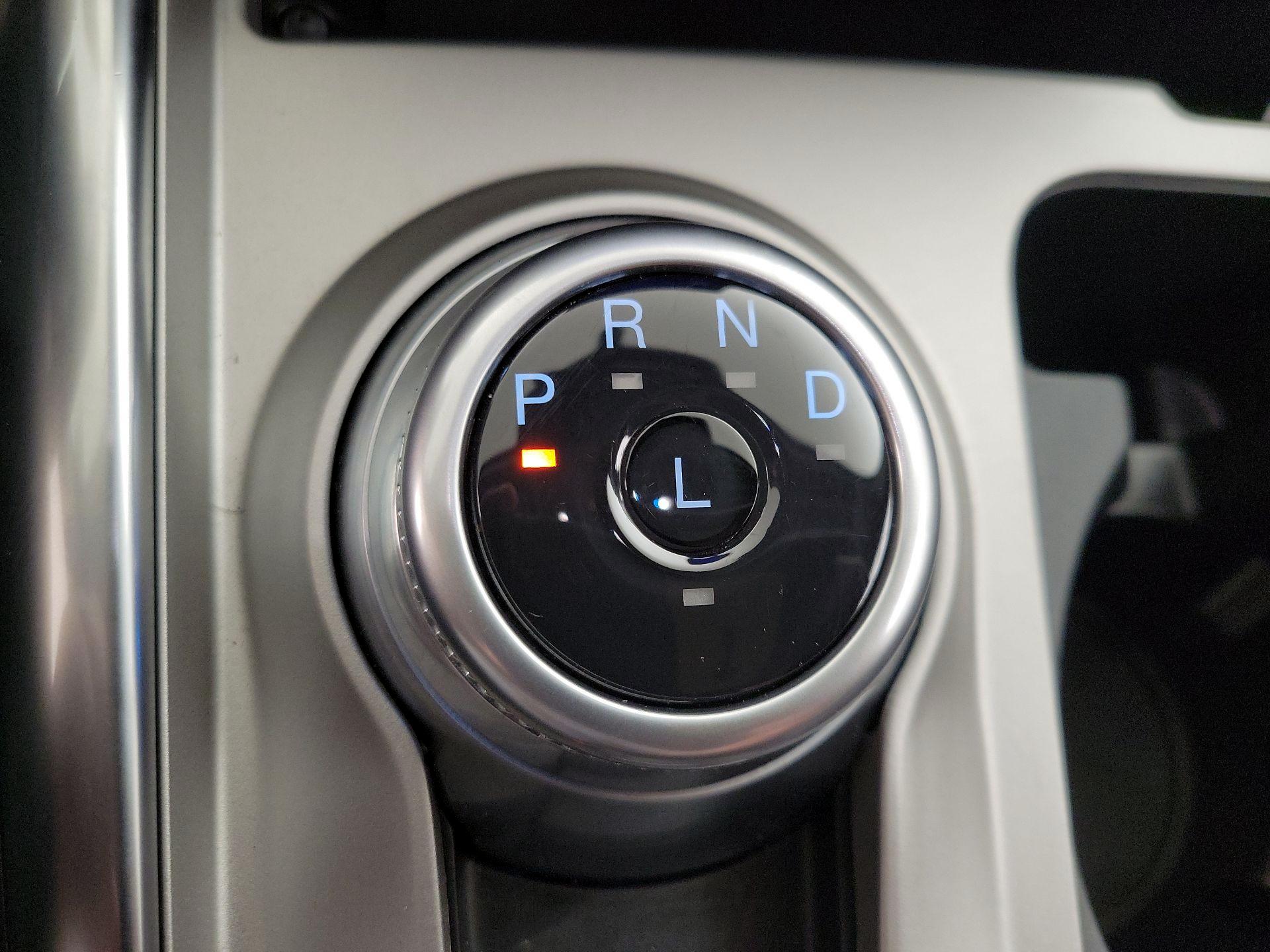 Thumbnail: 2023 Ford Explorer - 18