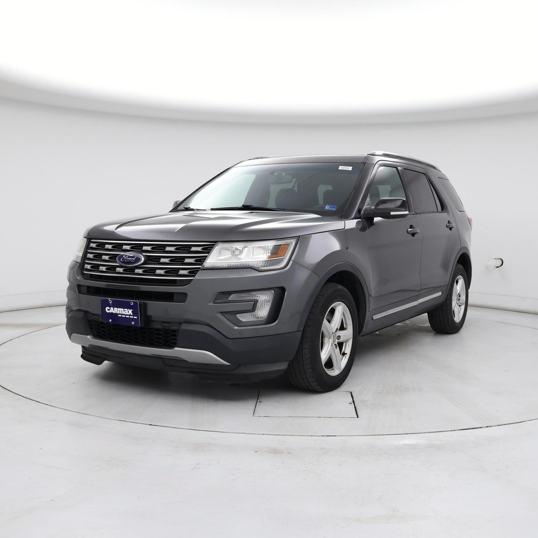 Thumbnail: 2016 Ford Explorer - 4