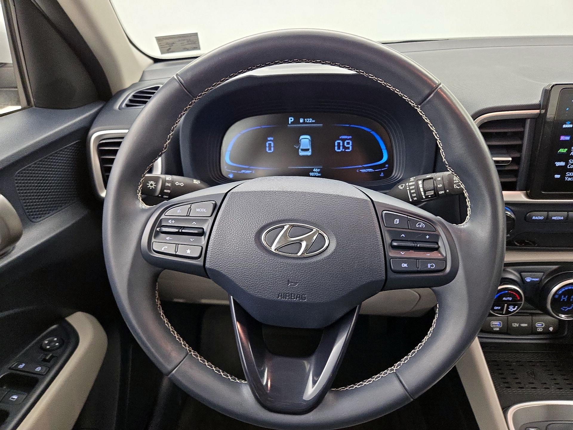 Thumbnail: 2023 Hyundai Venue - 10