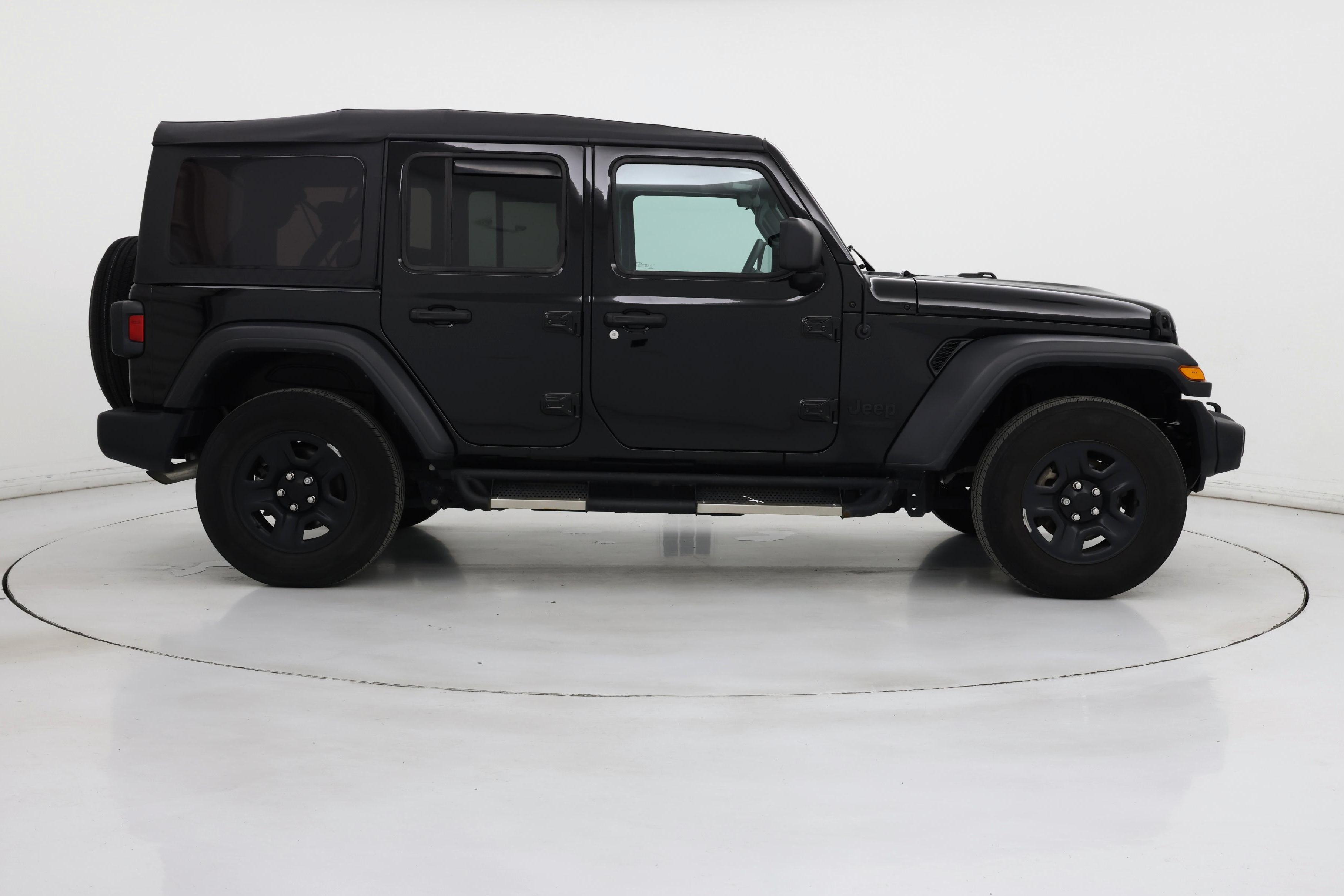Thumbnail: 2022 Jeep Wrangler - 7
