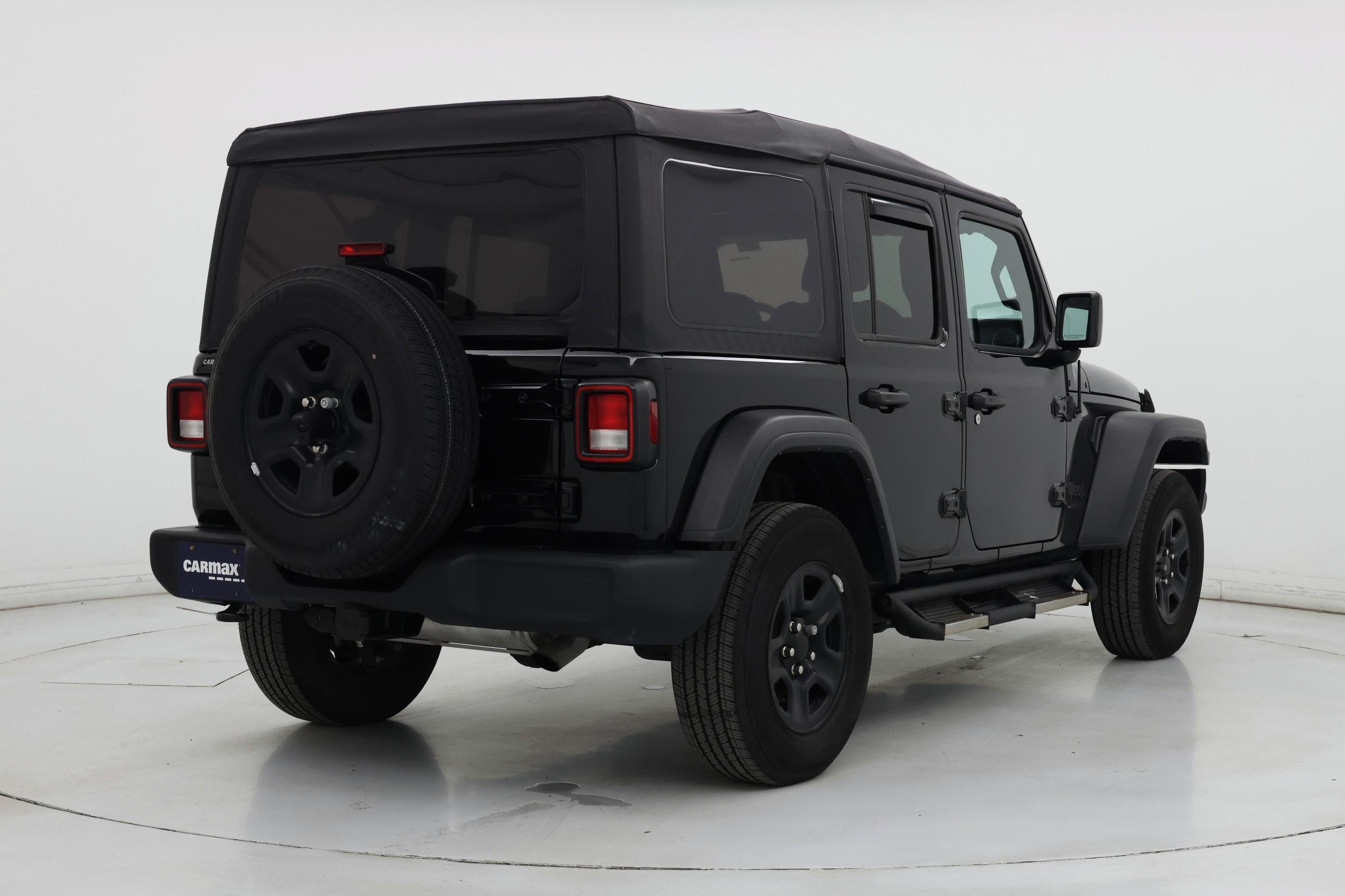 Thumbnail: 2022 Jeep Wrangler - 8