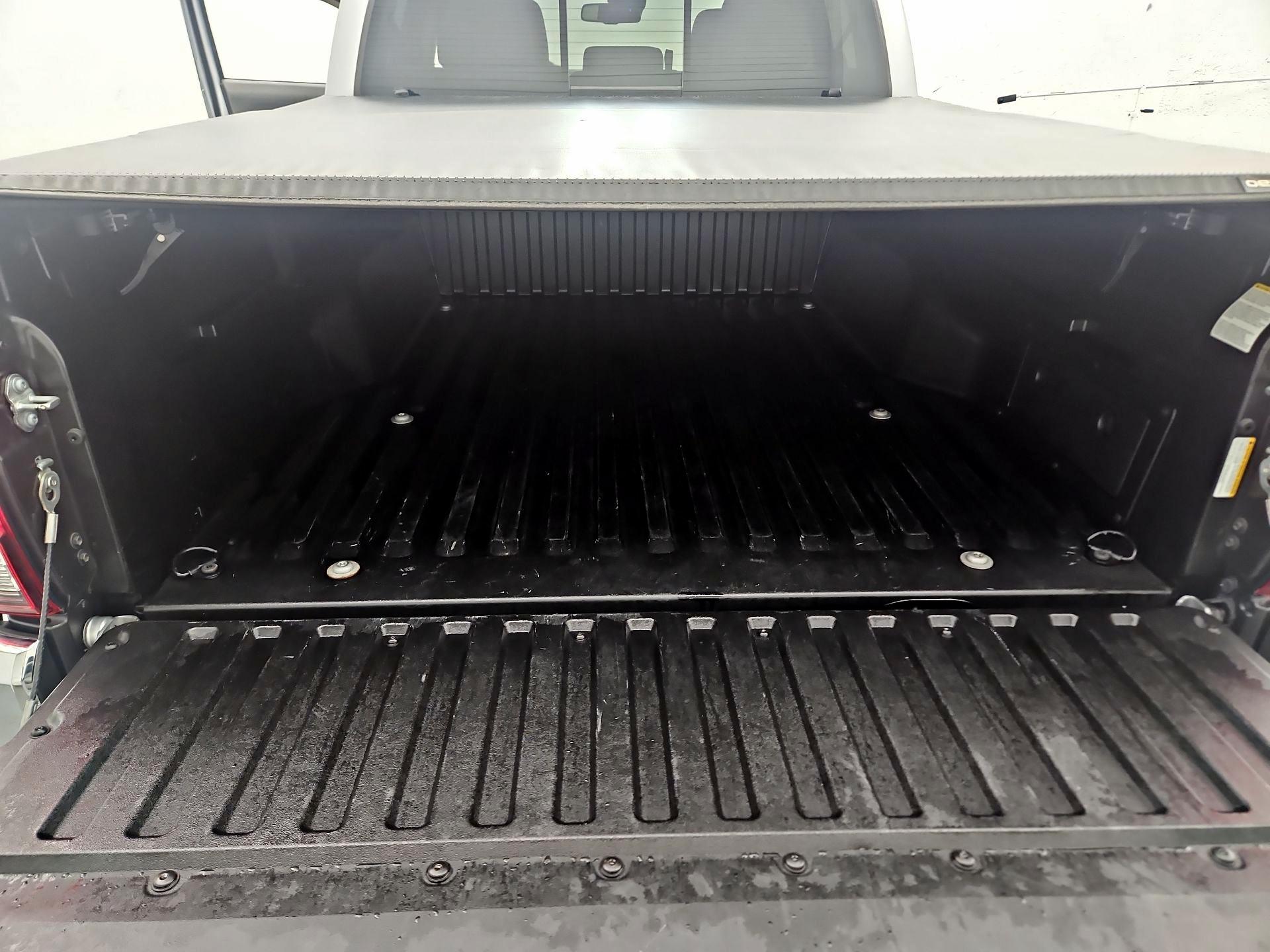 Thumbnail: 2022 Toyota Tacoma - 20