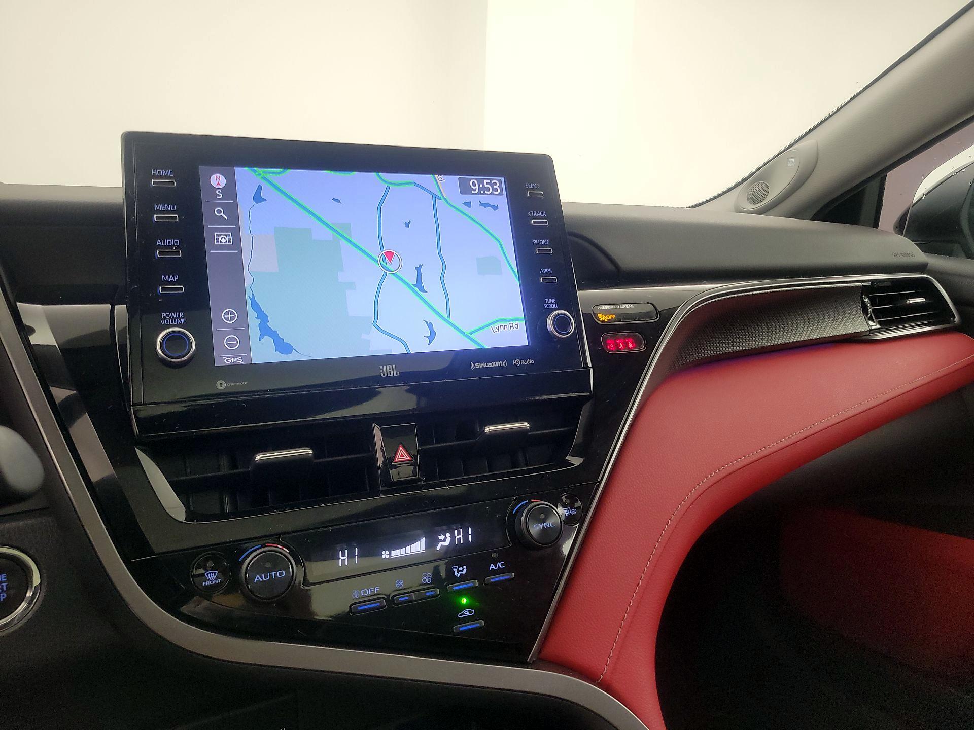 Thumbnail: 2022 Toyota Camry - 14