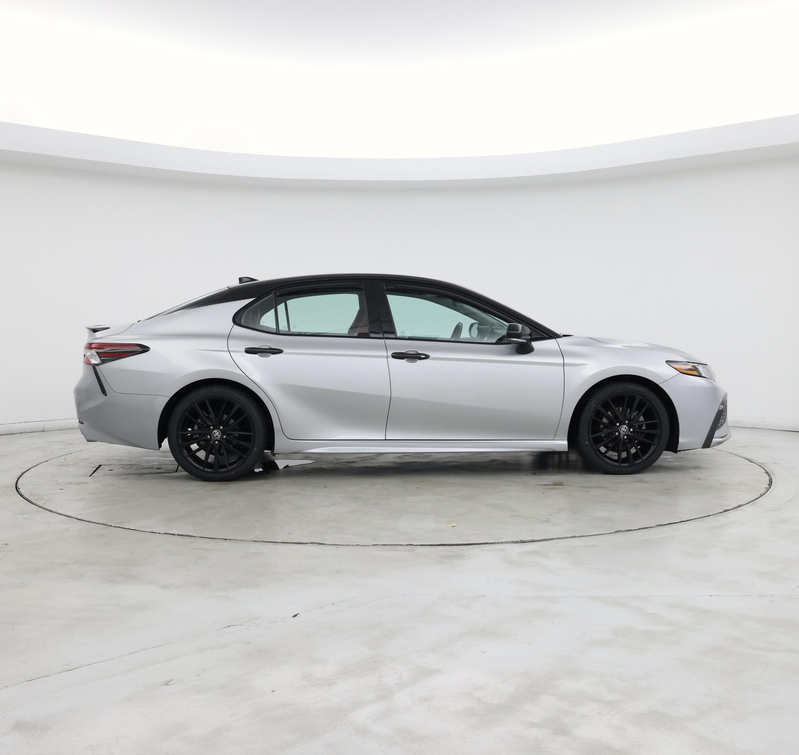 Thumbnail: 2022 Toyota Camry - 7