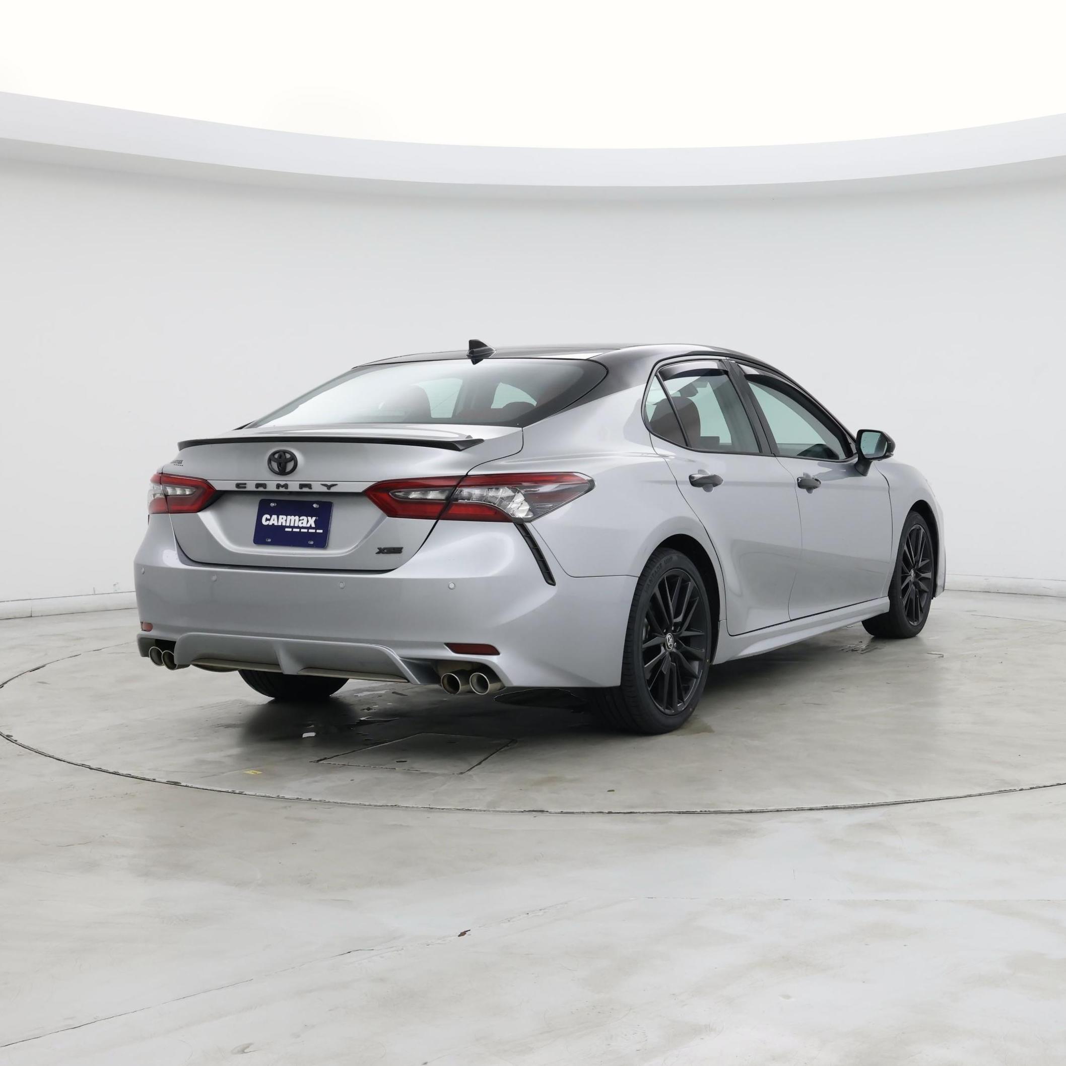 Thumbnail: 2022 Toyota Camry - 8