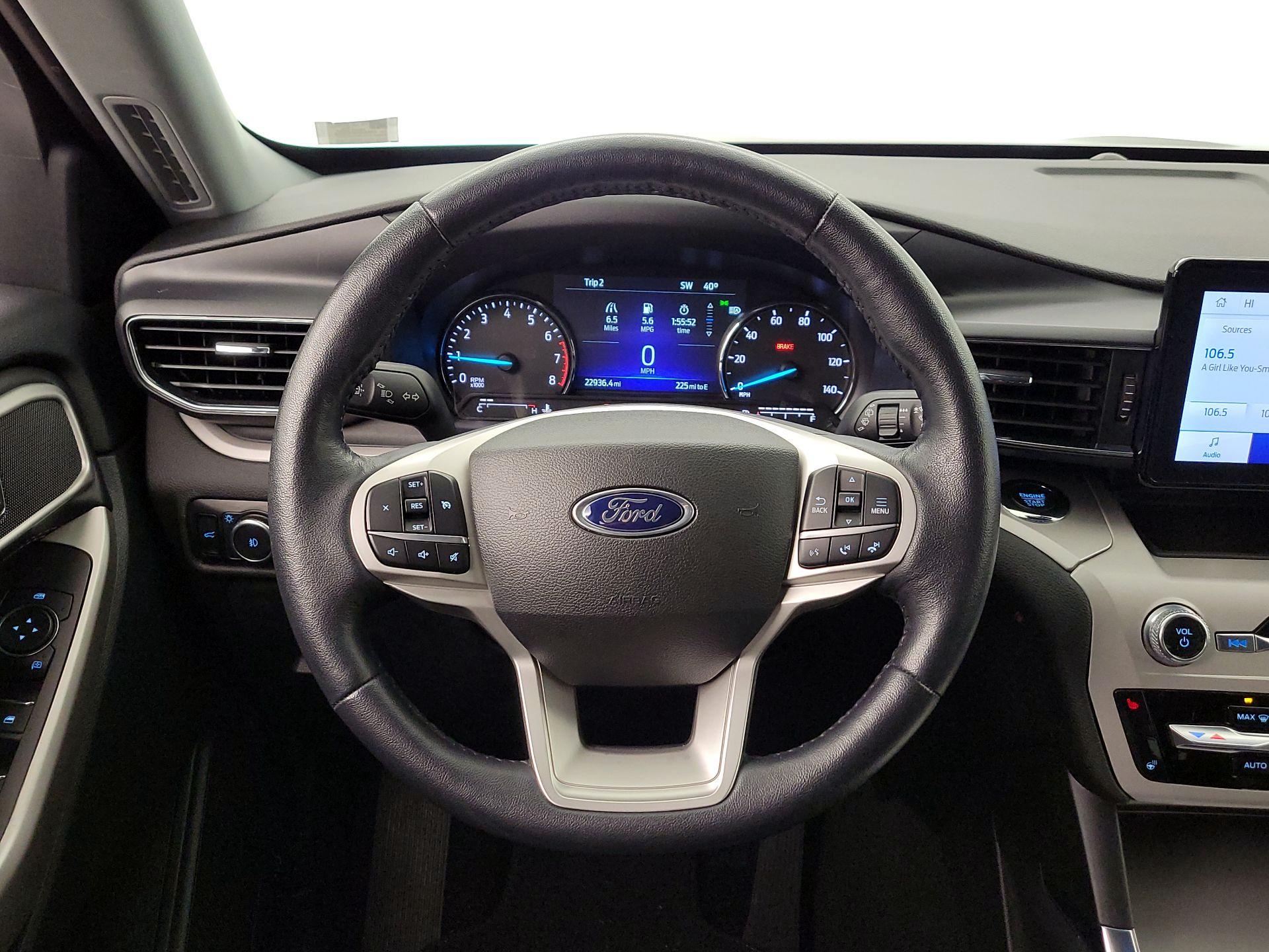 Thumbnail: 2023 Ford Explorer - 10