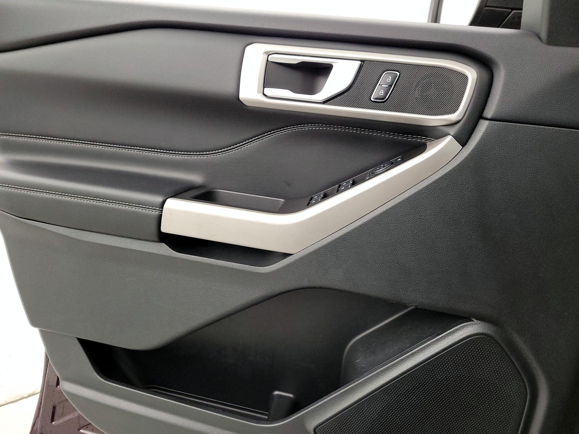 Thumbnail: 2023 Ford Explorer - 12