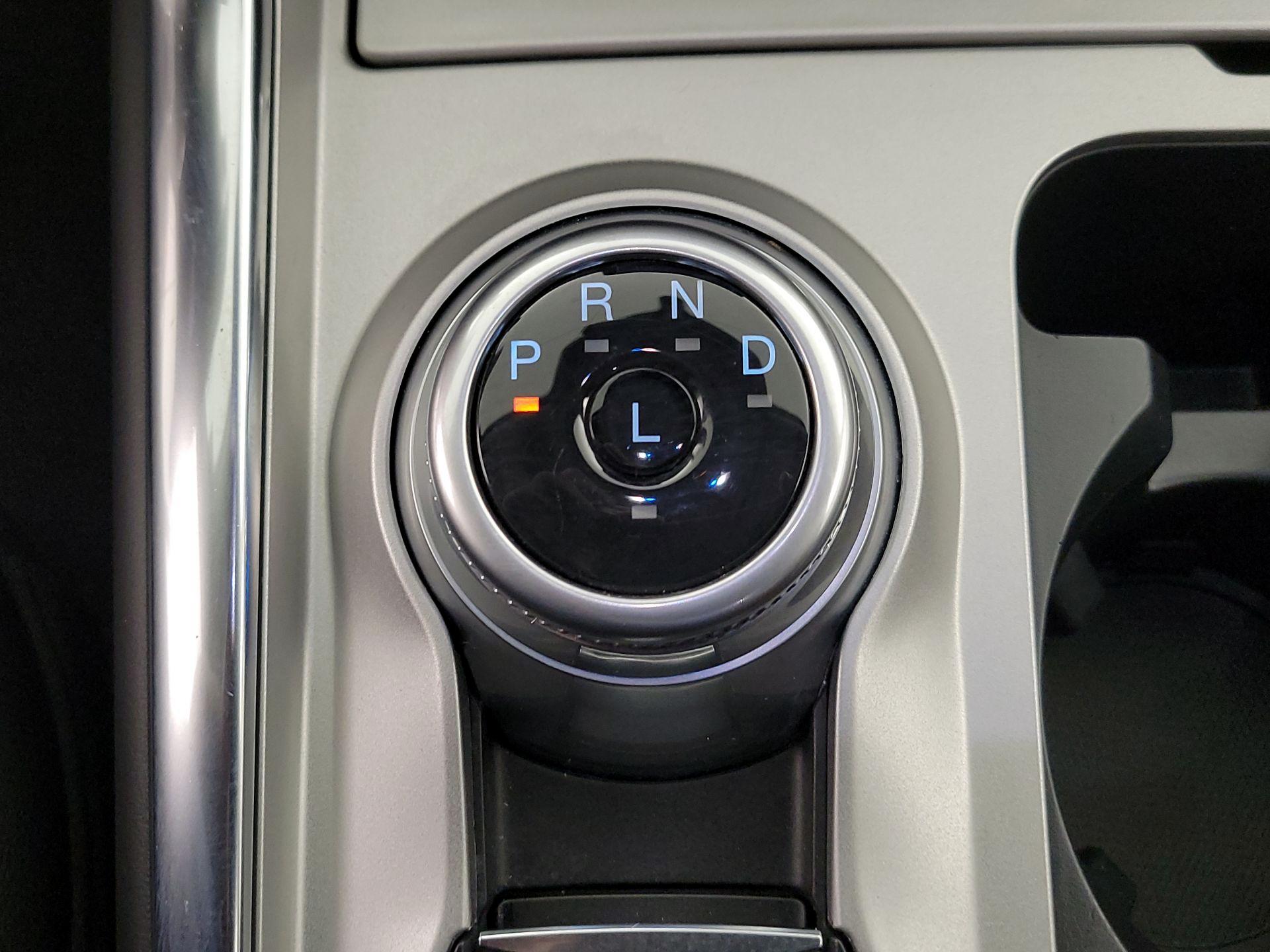 Thumbnail: 2023 Ford Explorer - 17