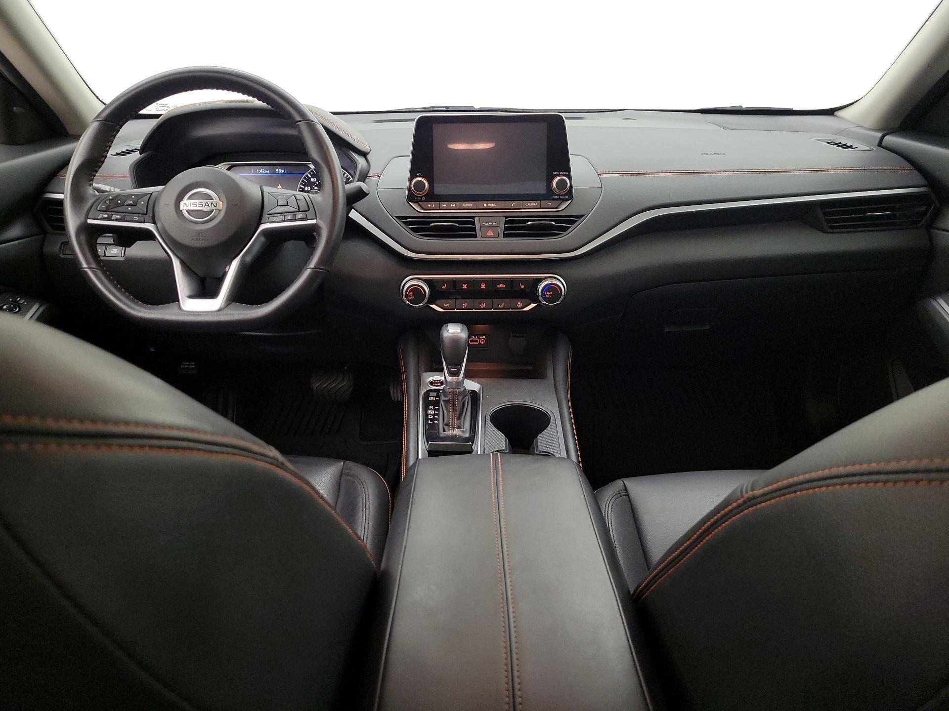 Thumbnail: 2022 Nissan Altima - 9