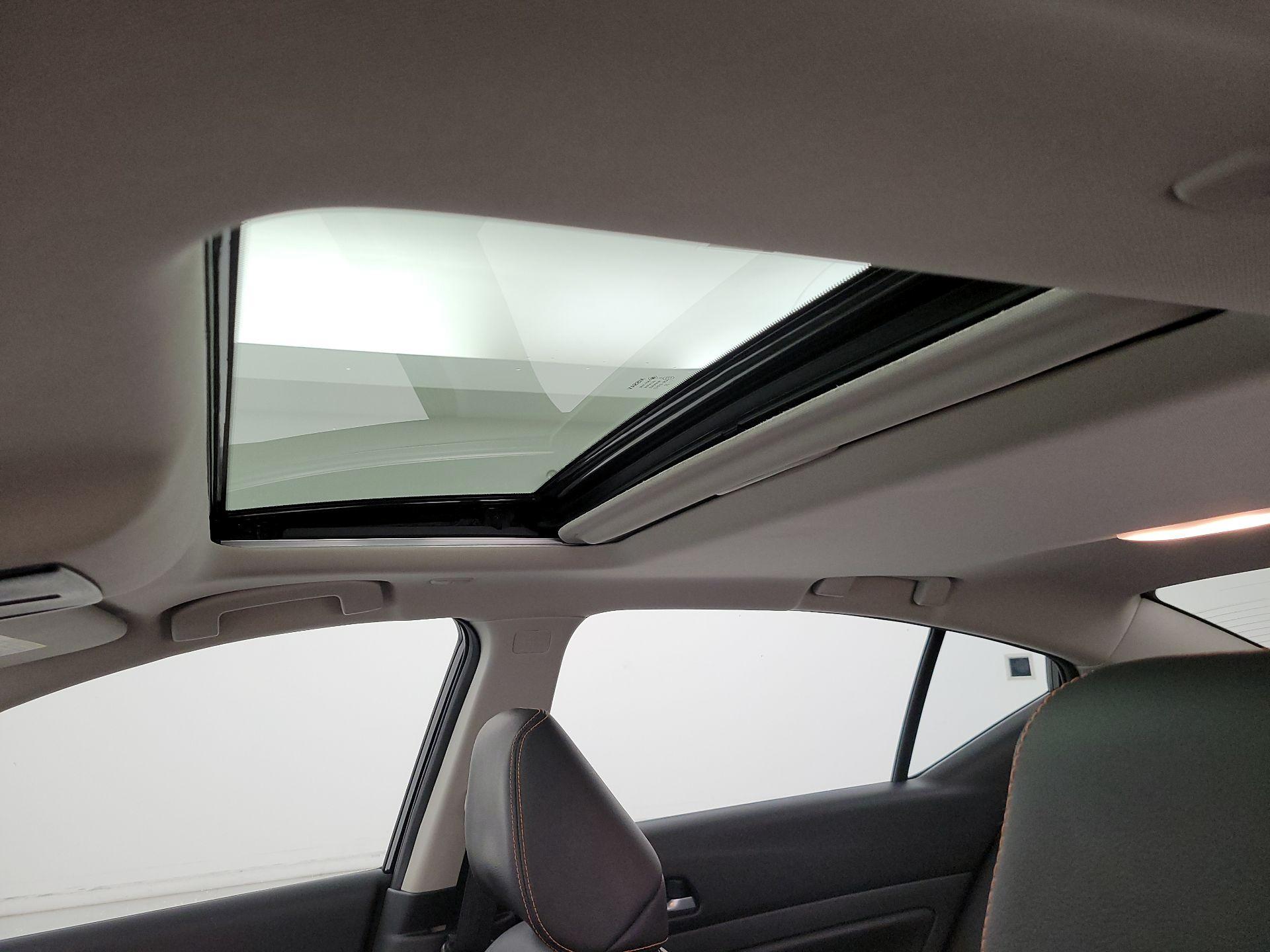 Thumbnail: 2022 Nissan Altima - 19