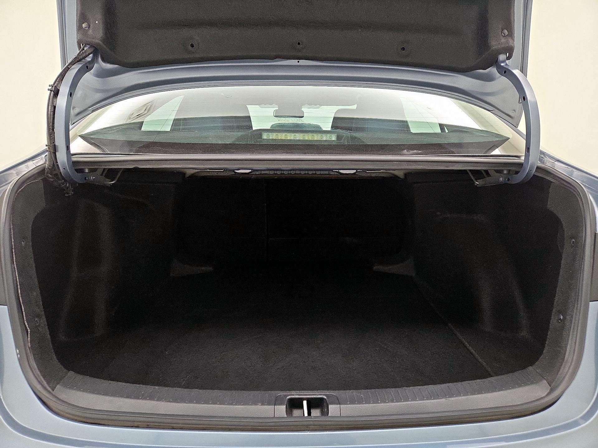 Thumbnail: 2023 Toyota Corolla - 20