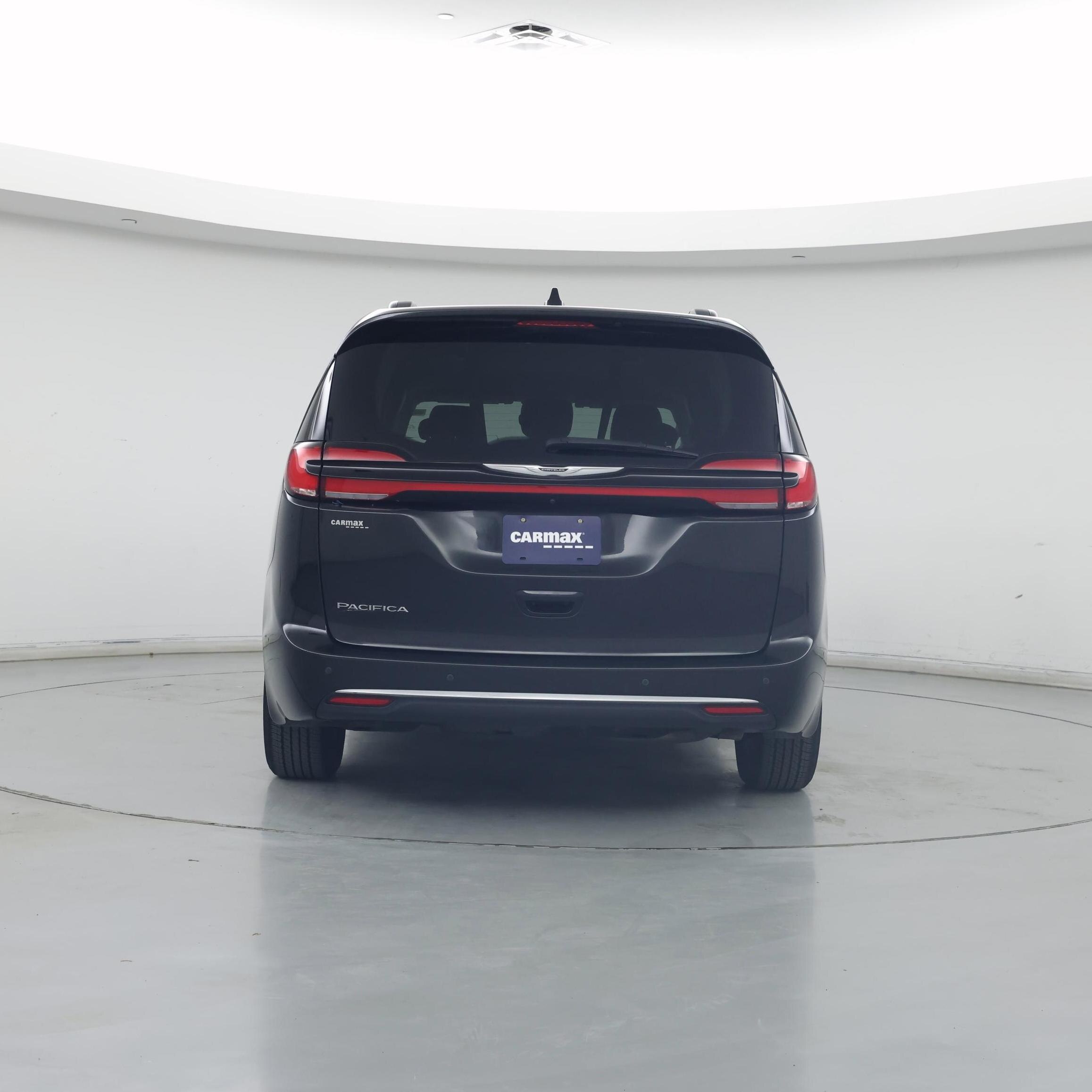 Thumbnail: 2022 Chrysler Pacifica - 6