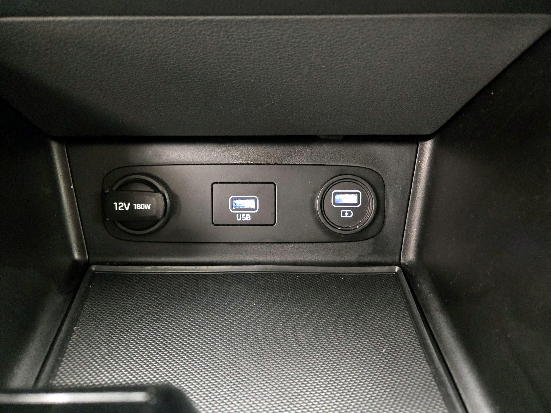 Thumbnail: 2020 Hyundai Sonata - 18