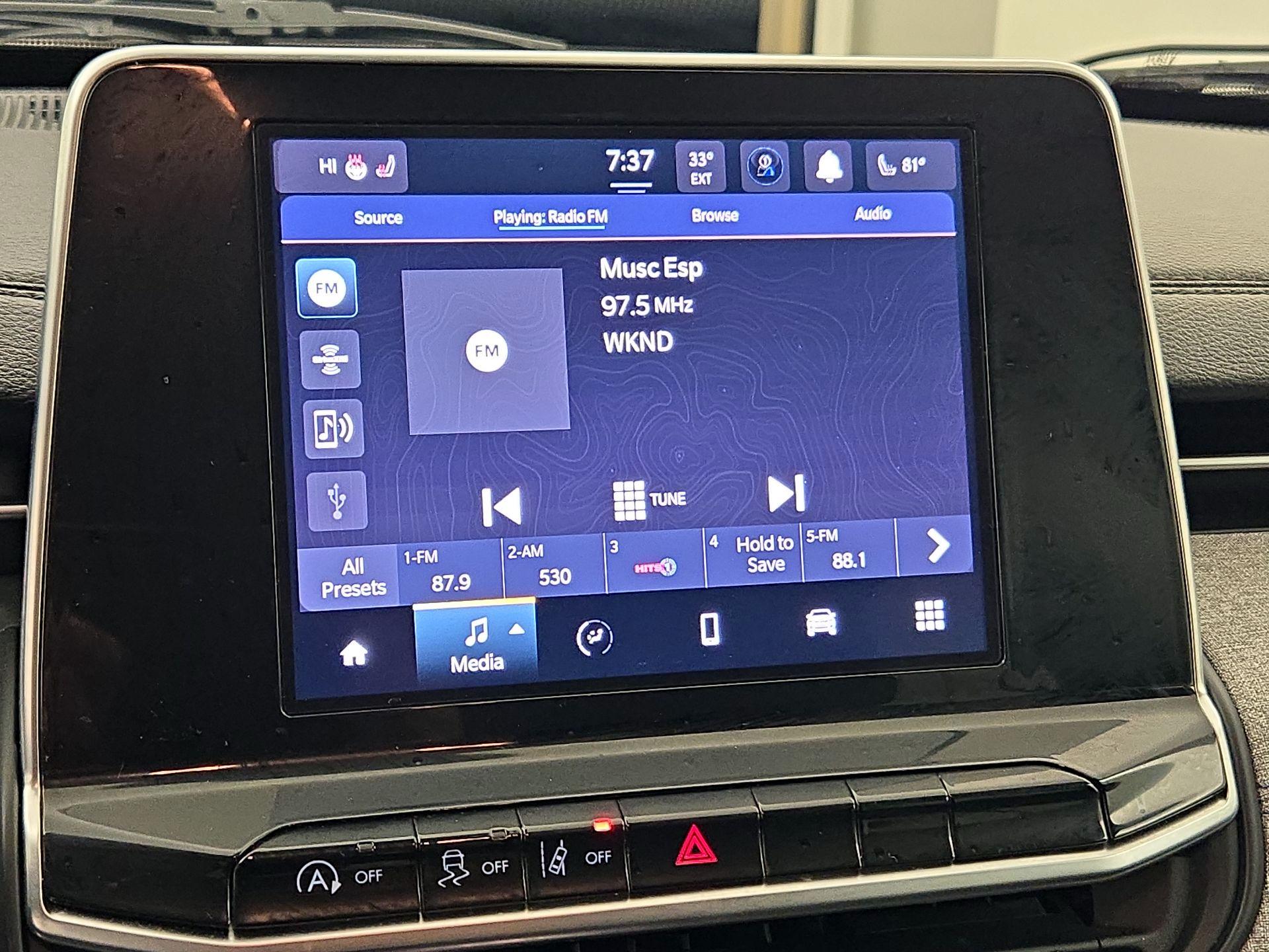 Thumbnail: 2022 Jeep Compass - 15