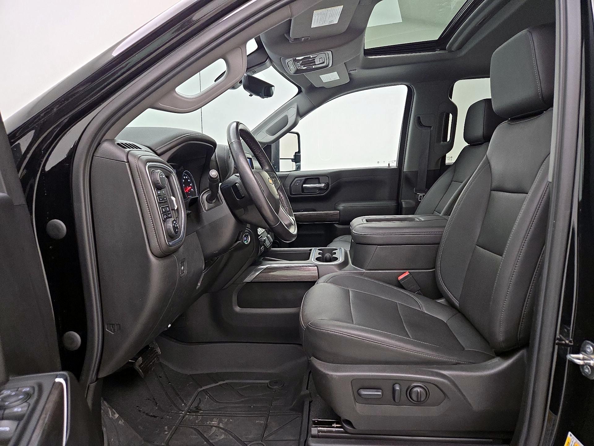 Thumbnail: 2022 Chevrolet Silverado 1500 - 11