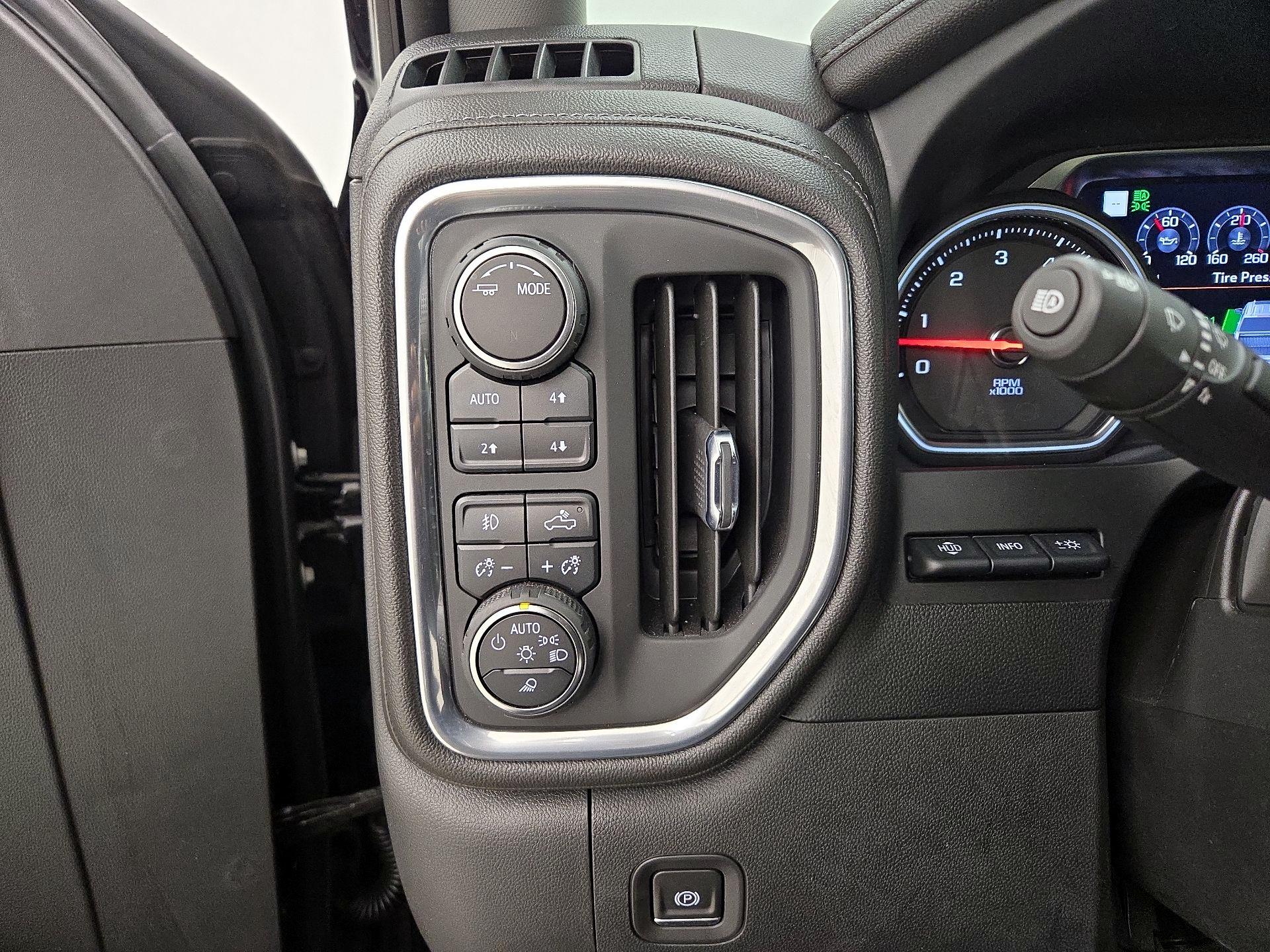 Thumbnail: 2022 Chevrolet Silverado 1500 - 13