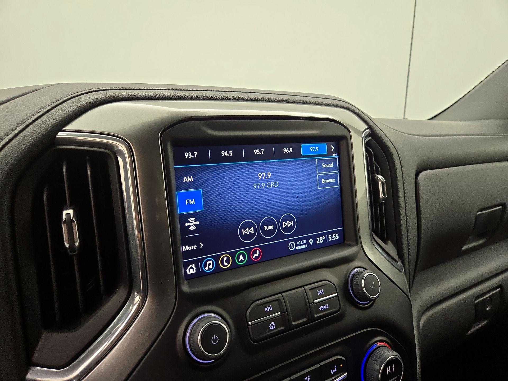 Thumbnail: 2022 Chevrolet Silverado 1500 - 15