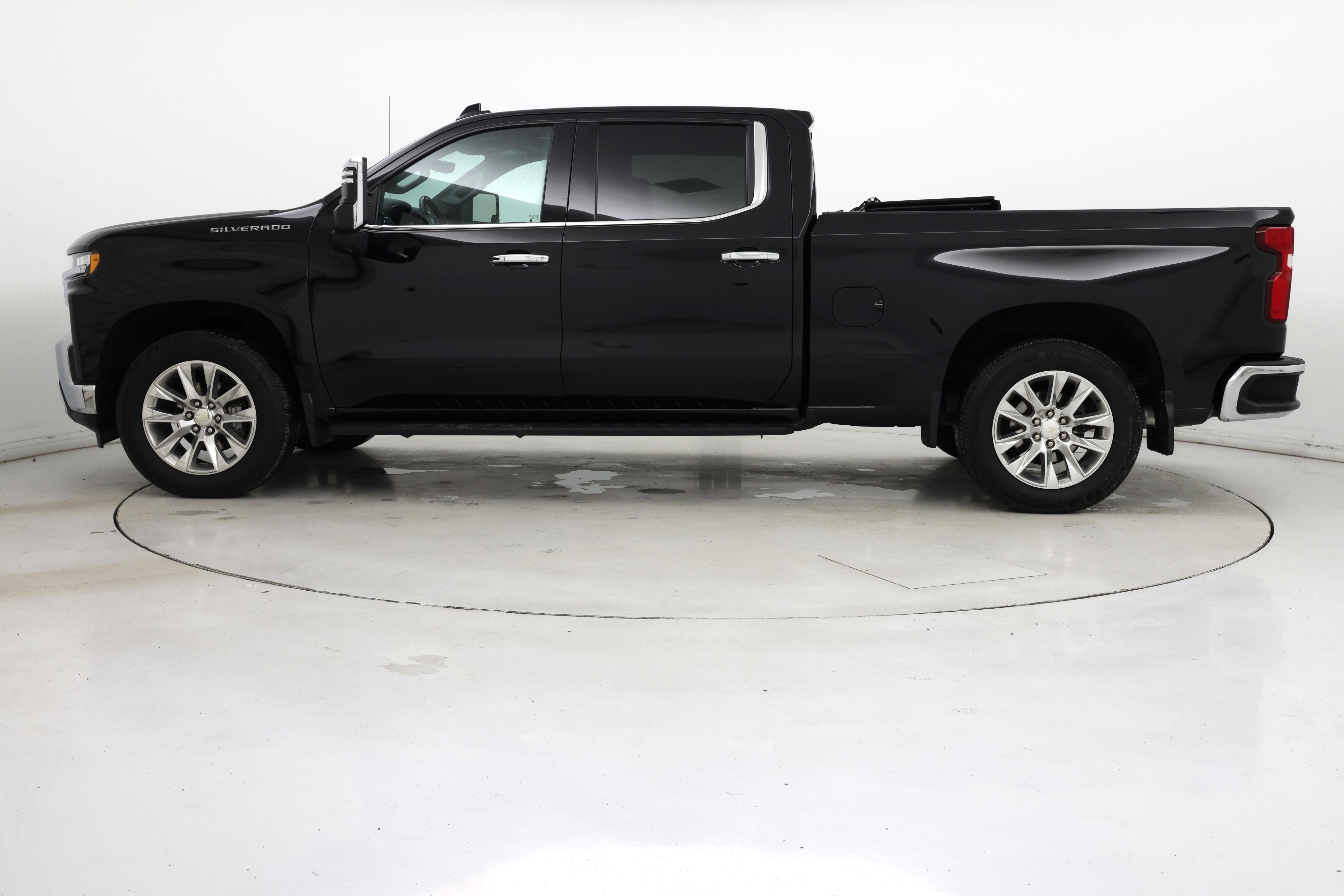 Thumbnail: 2022 Chevrolet Silverado 1500 - 3