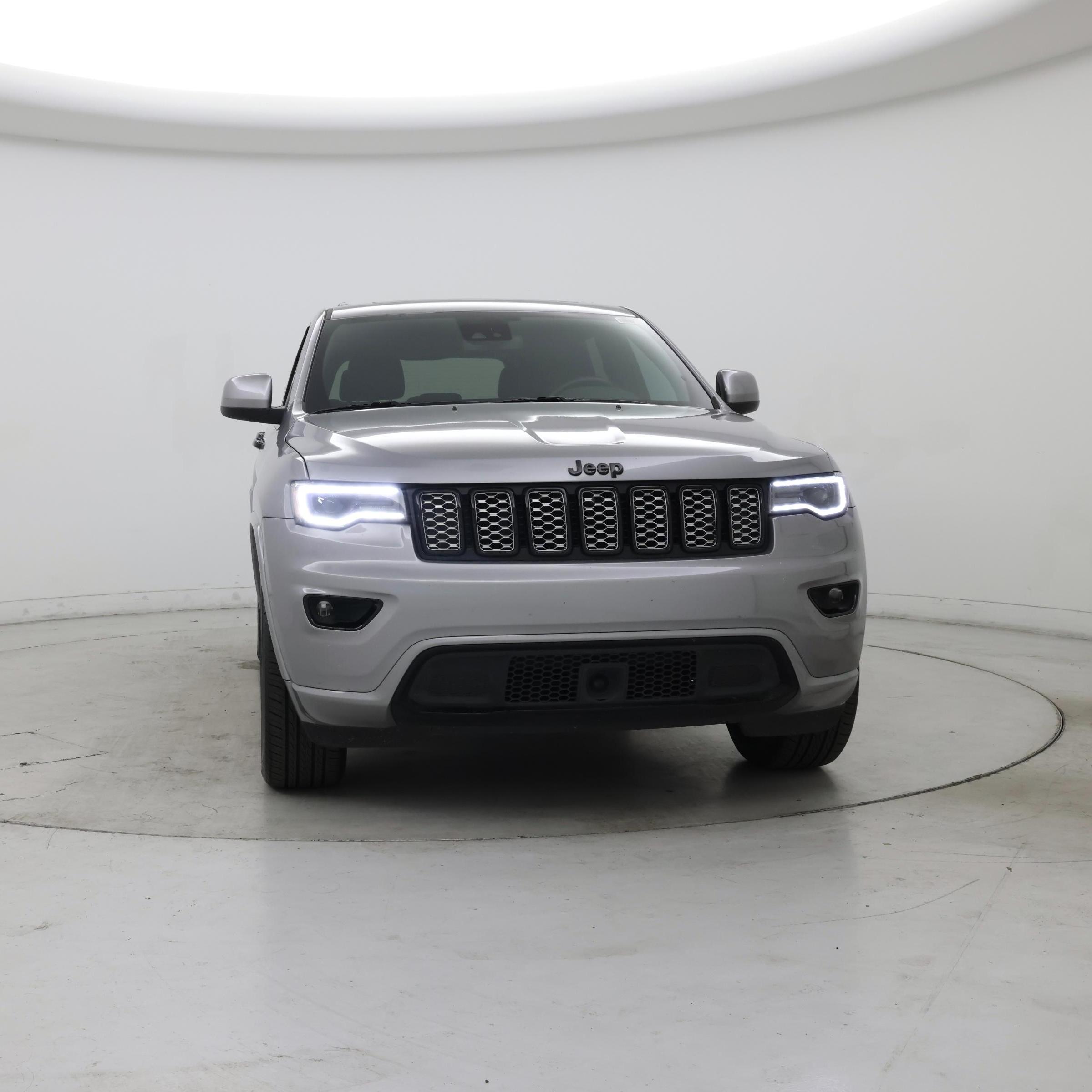 Thumbnail: 2021 Jeep Grand Cherokee - 5