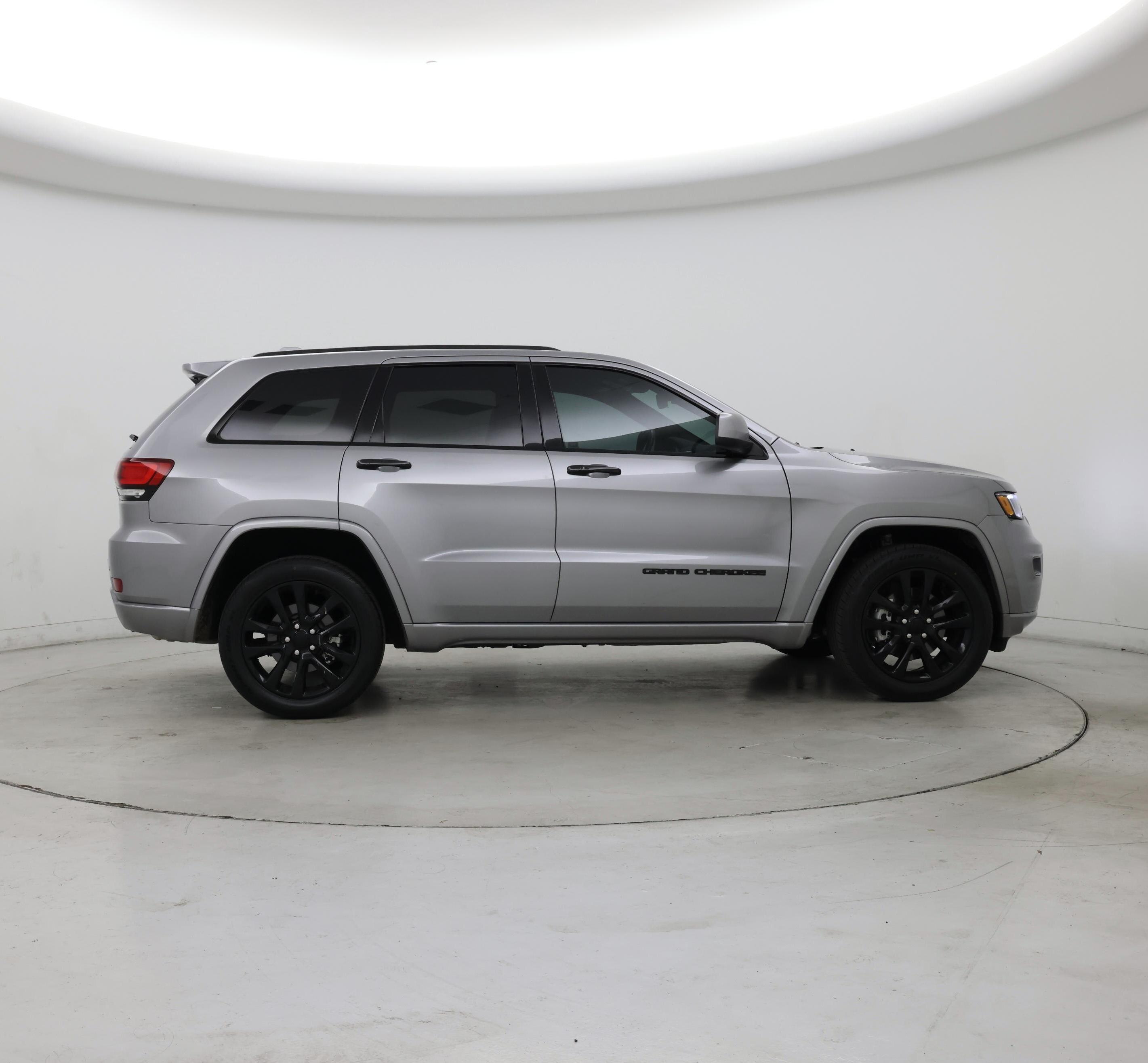 Thumbnail: 2021 Jeep Grand Cherokee - 7