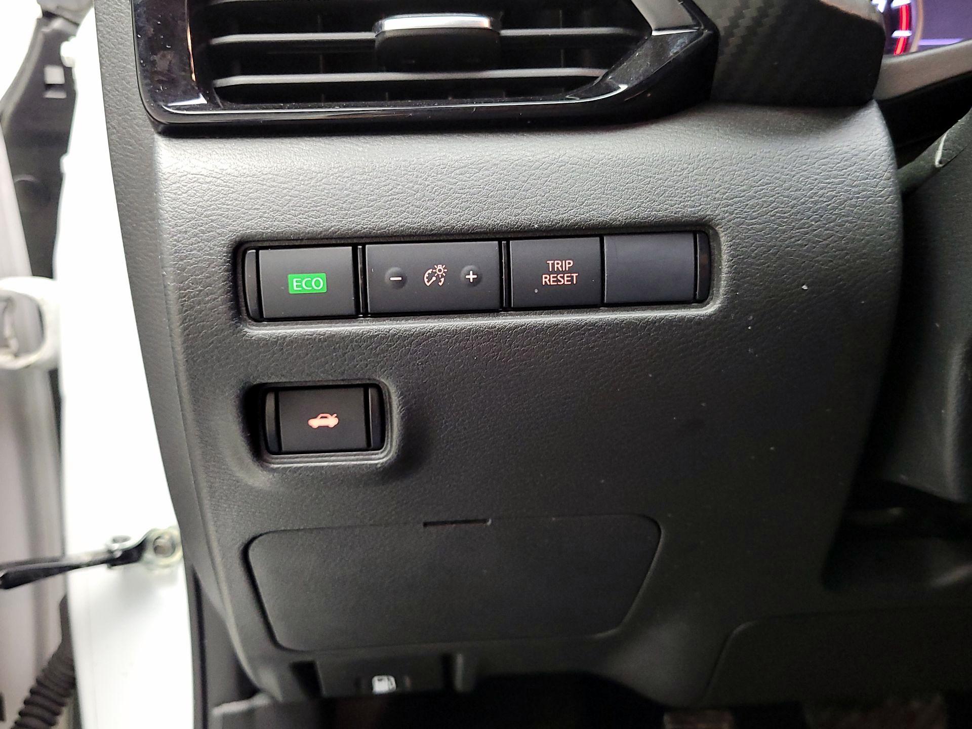 Thumbnail: 2023 Nissan Sentra - 11