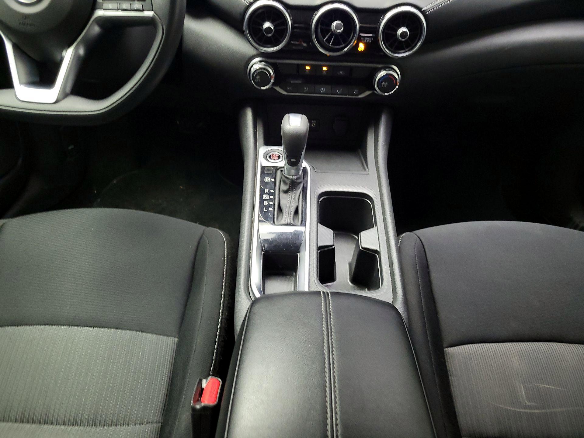 Thumbnail: 2023 Nissan Sentra - 15