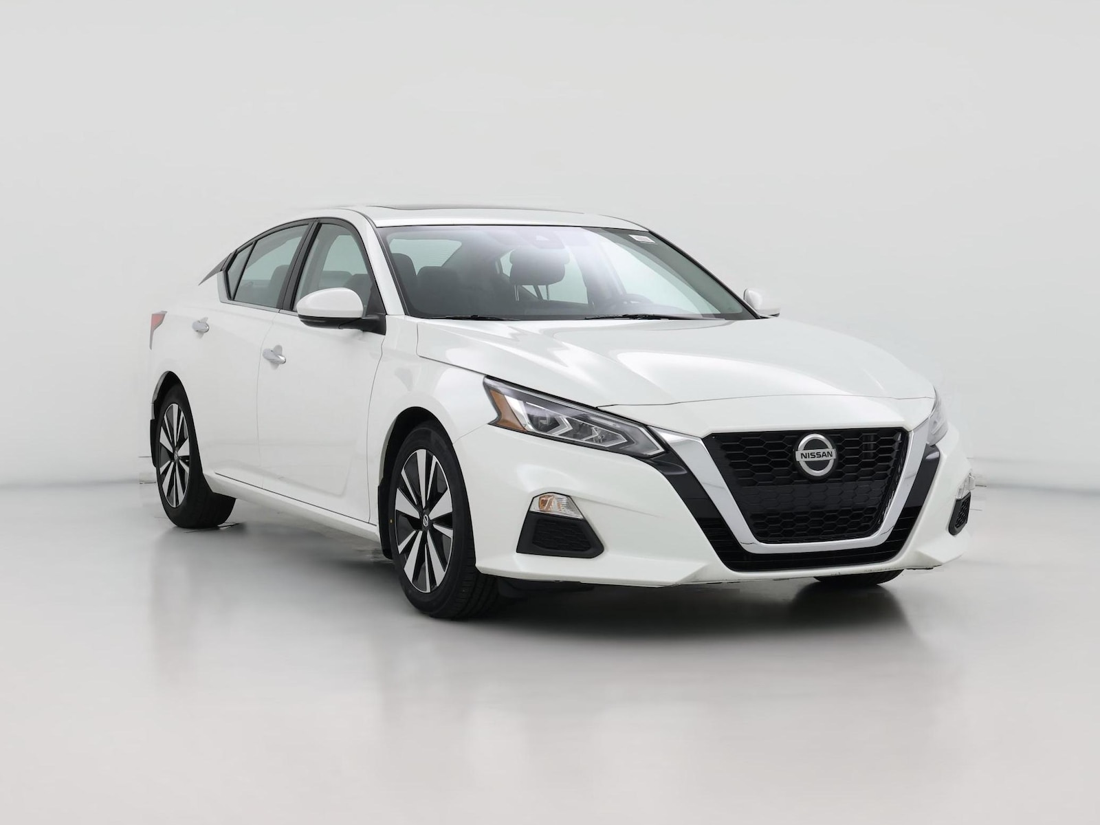 2022 Nissan Altima SV