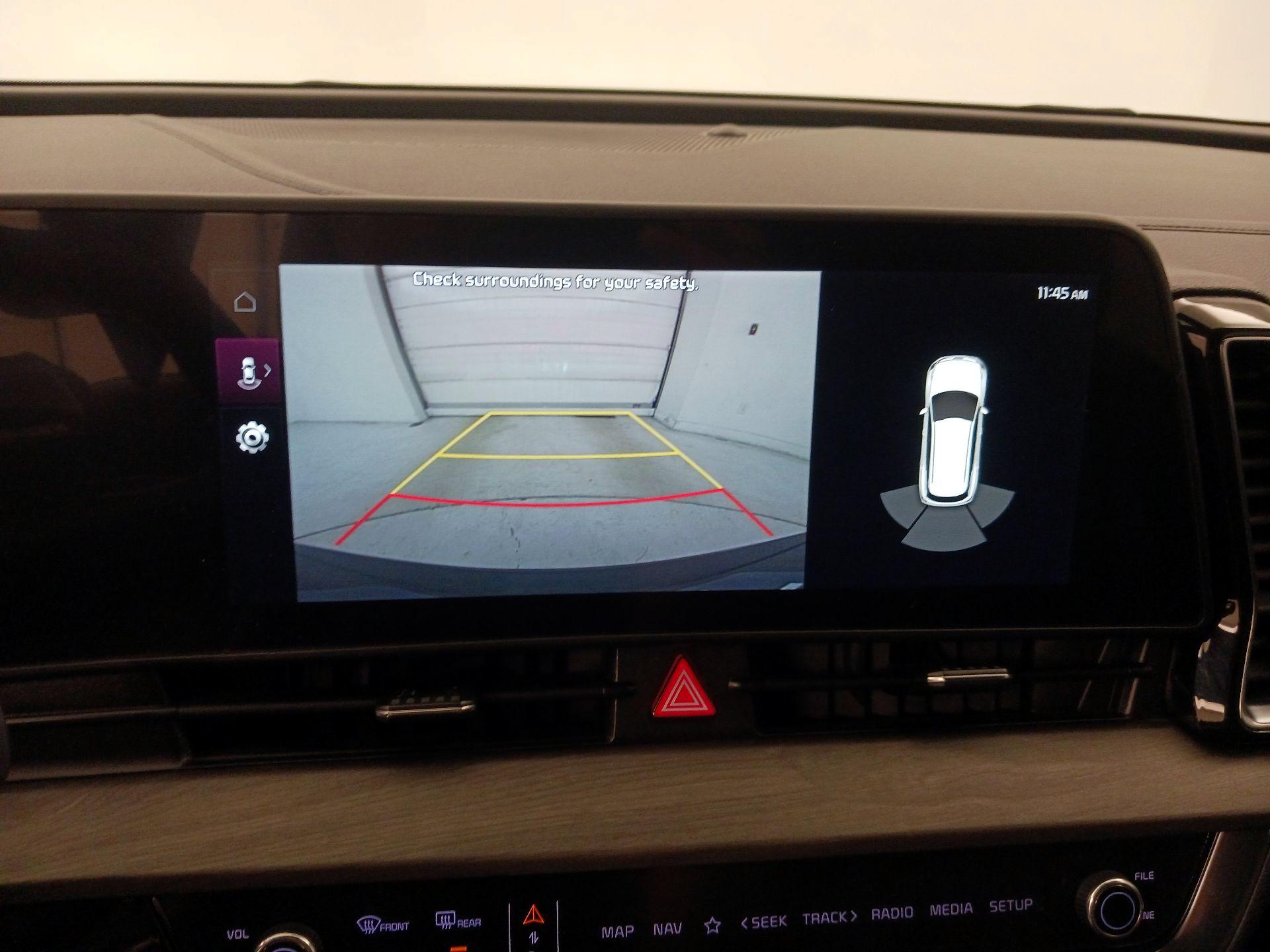 Thumbnail: 2023 Kia Sportage - 15