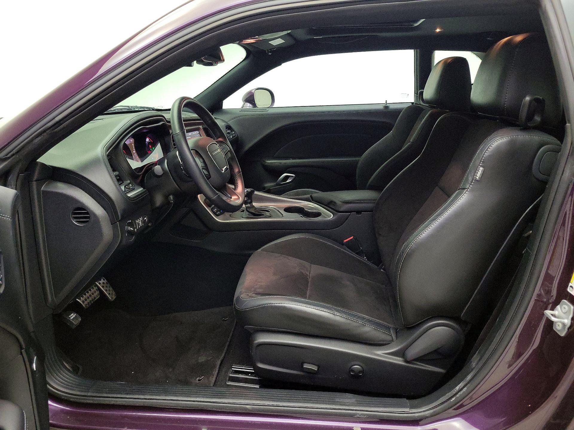 Thumbnail: 2022 Dodge Challenger - 11