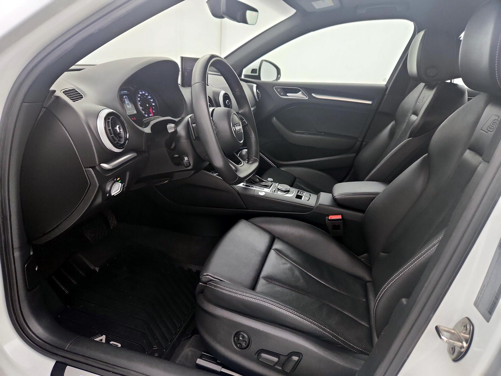 Thumbnail: 2020 Audi A3 - 11