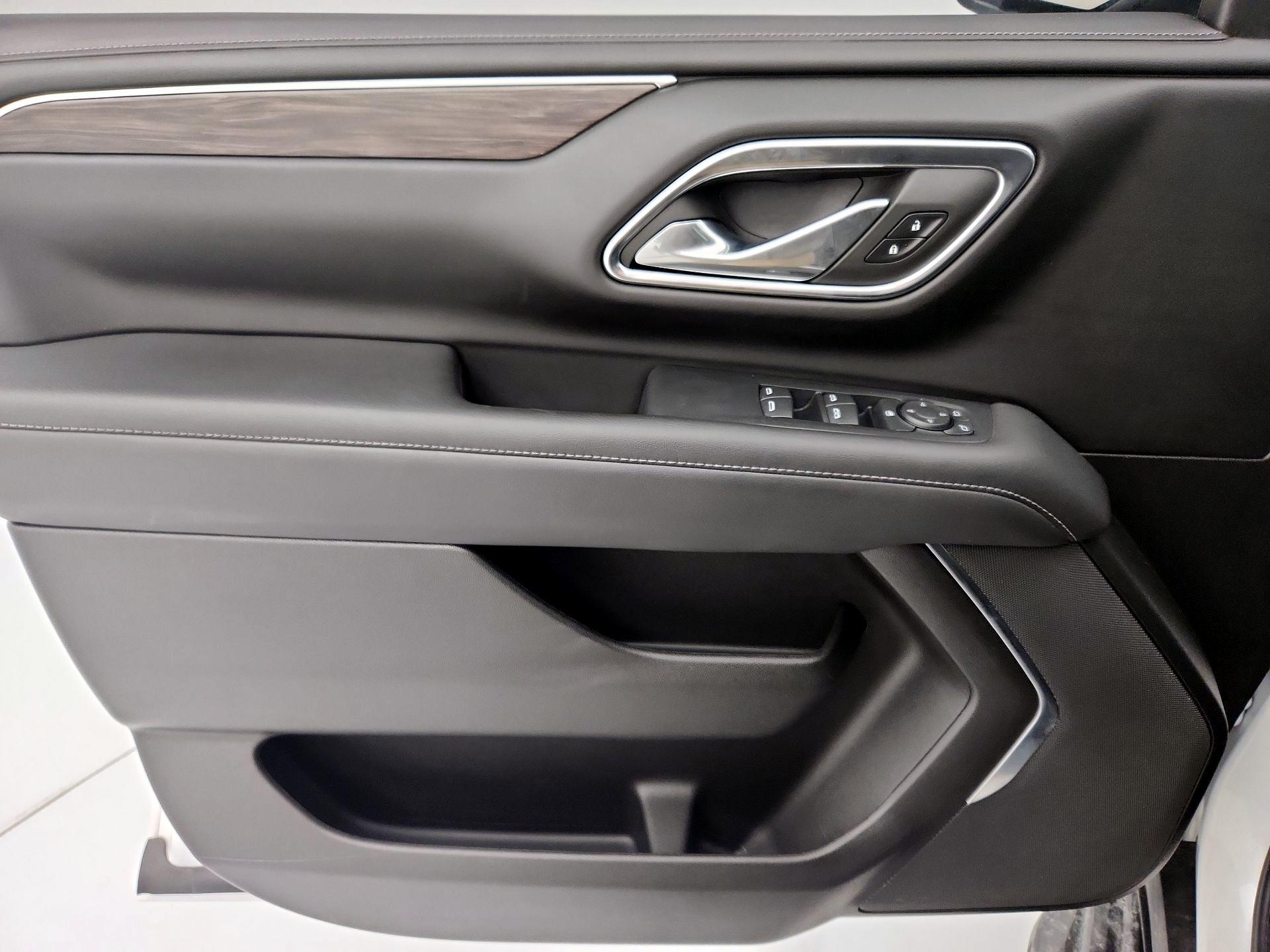 Thumbnail: 2023 Chevrolet Tahoe - 12