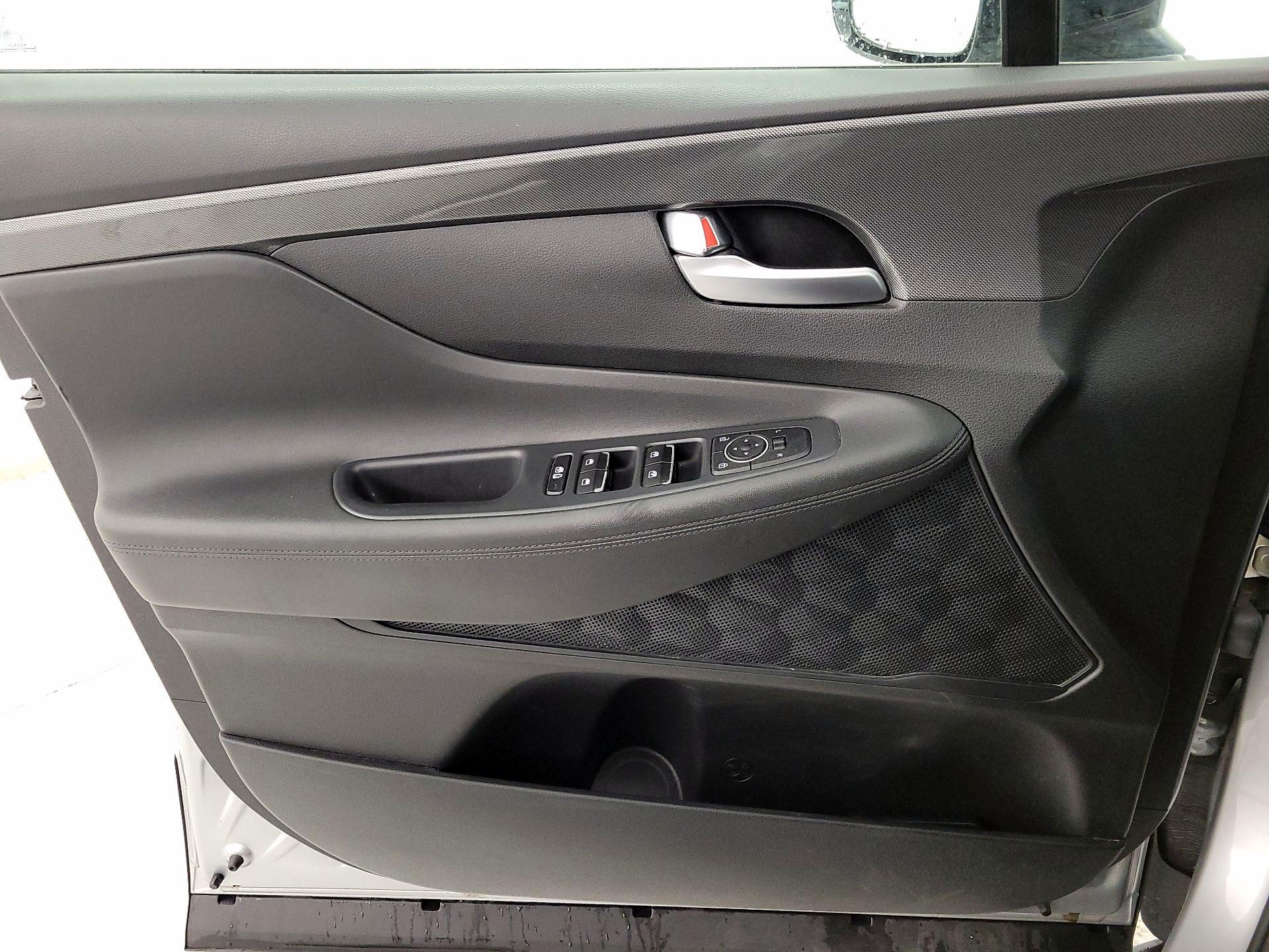 Thumbnail: 2023 Hyundai Santa Fe - 12