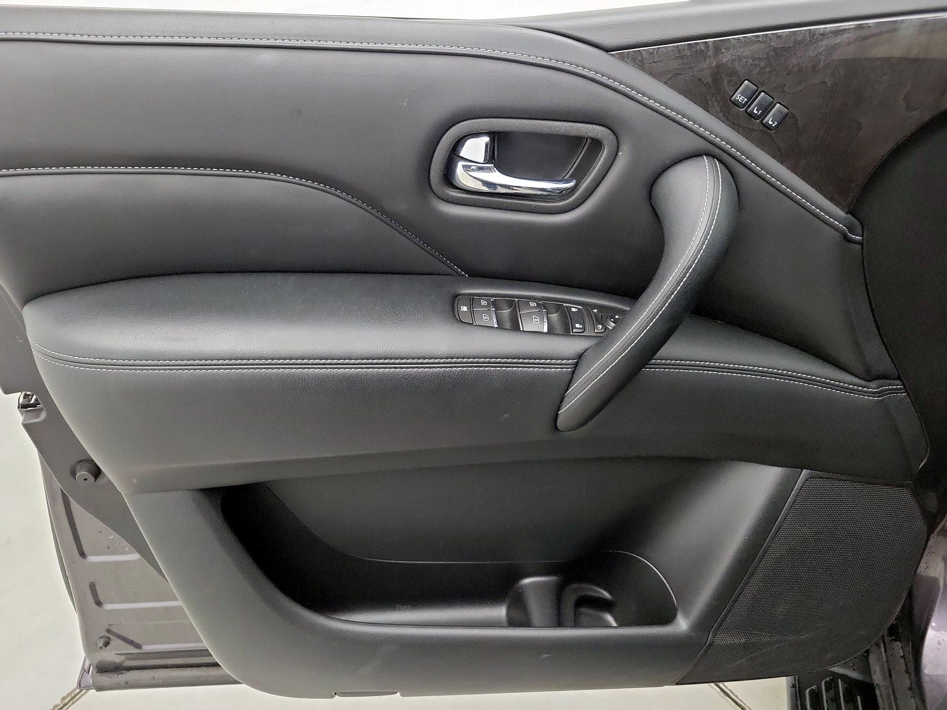 Thumbnail: 2024 INFINITI QX80 - 12