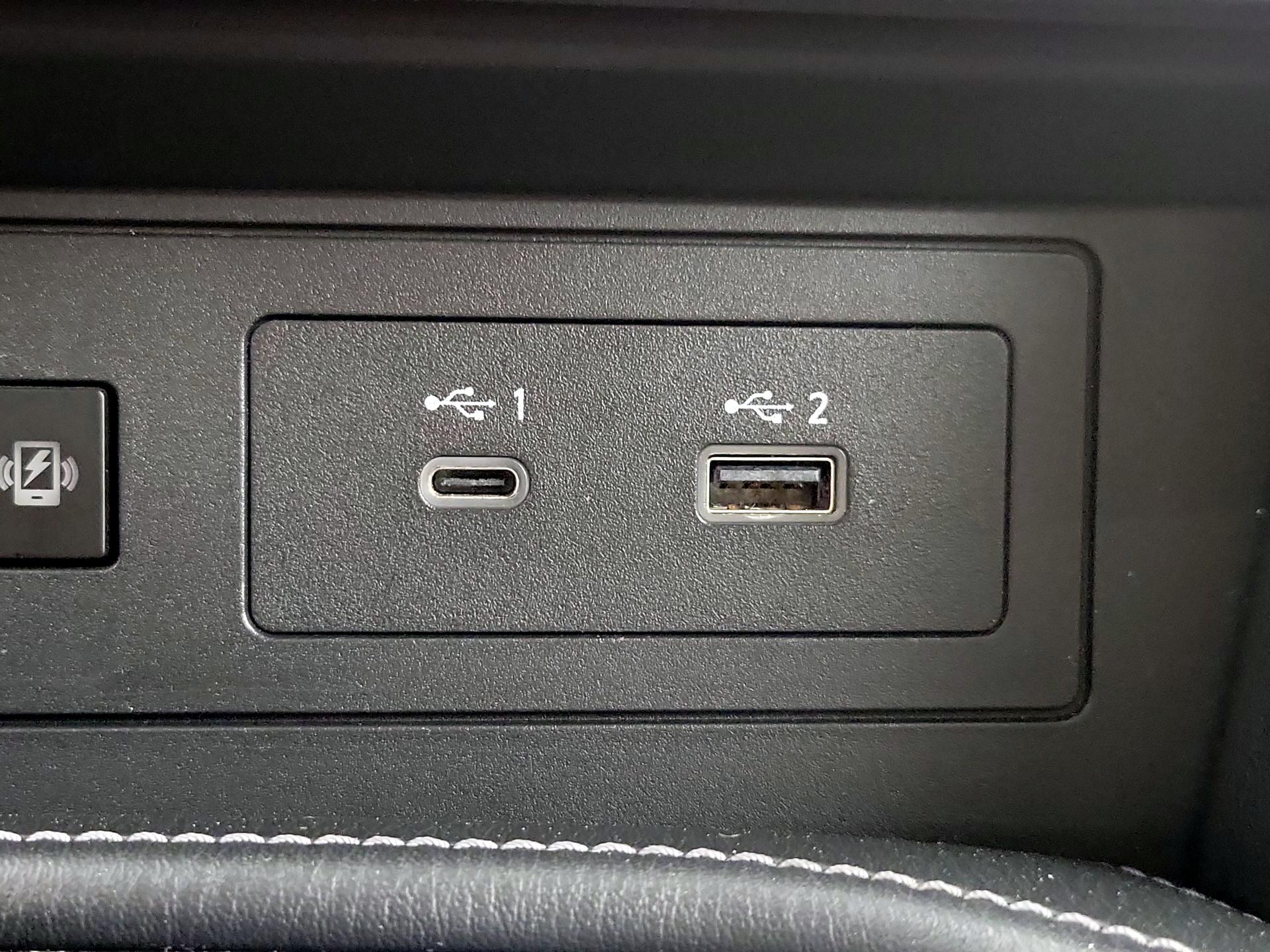 Thumbnail: 2024 INFINITI QX80 - 18