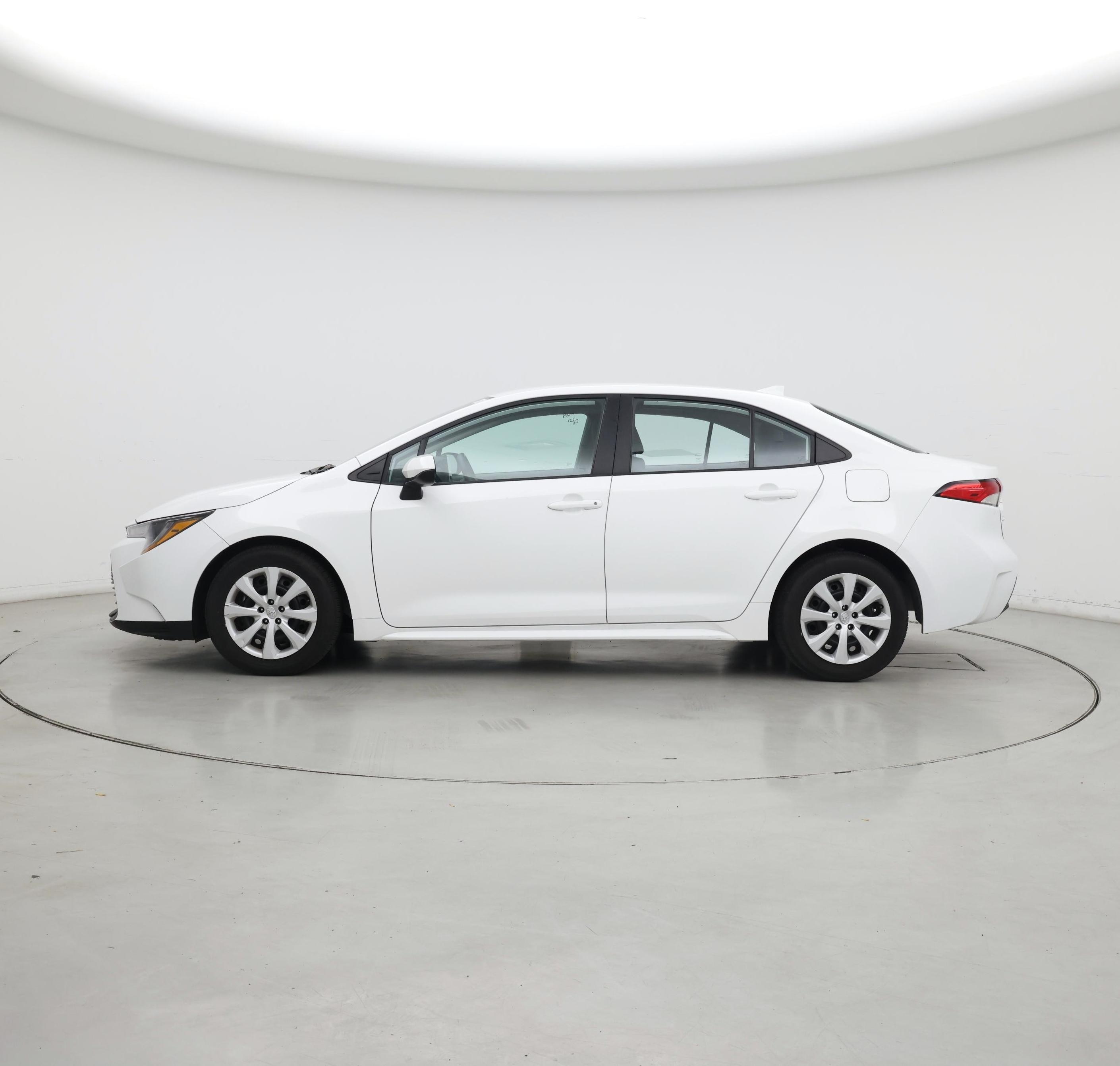 Thumbnail: 2024 Toyota Corolla - 3