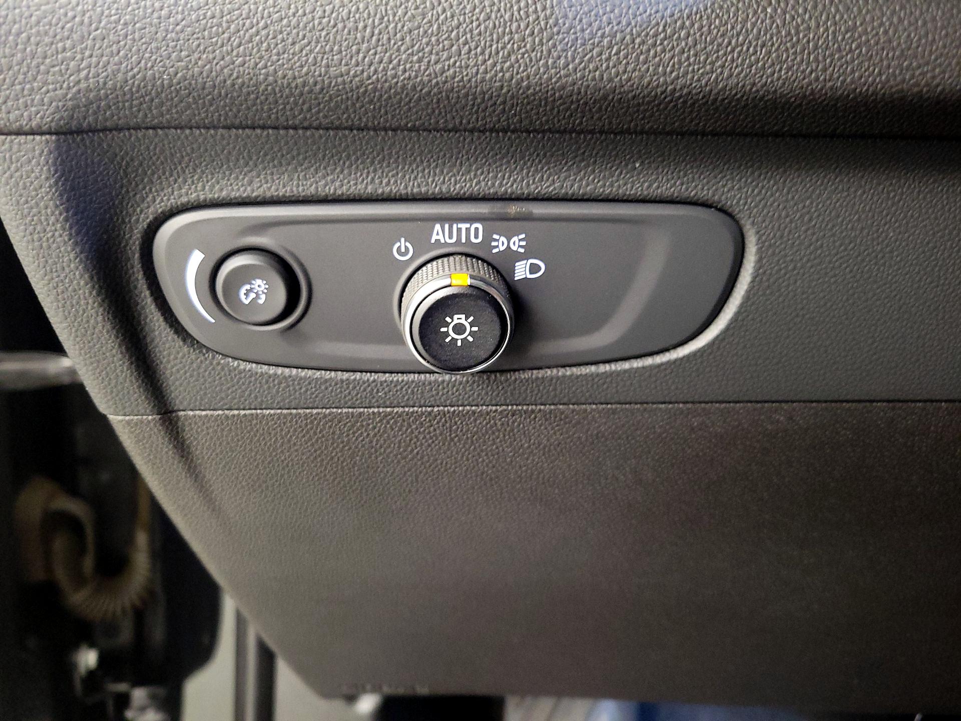 Thumbnail: 2022 Buick Envision - 13