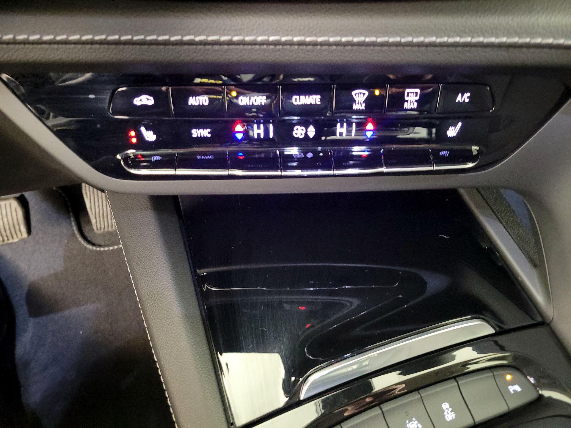 Thumbnail: 2022 Buick Envision - 17