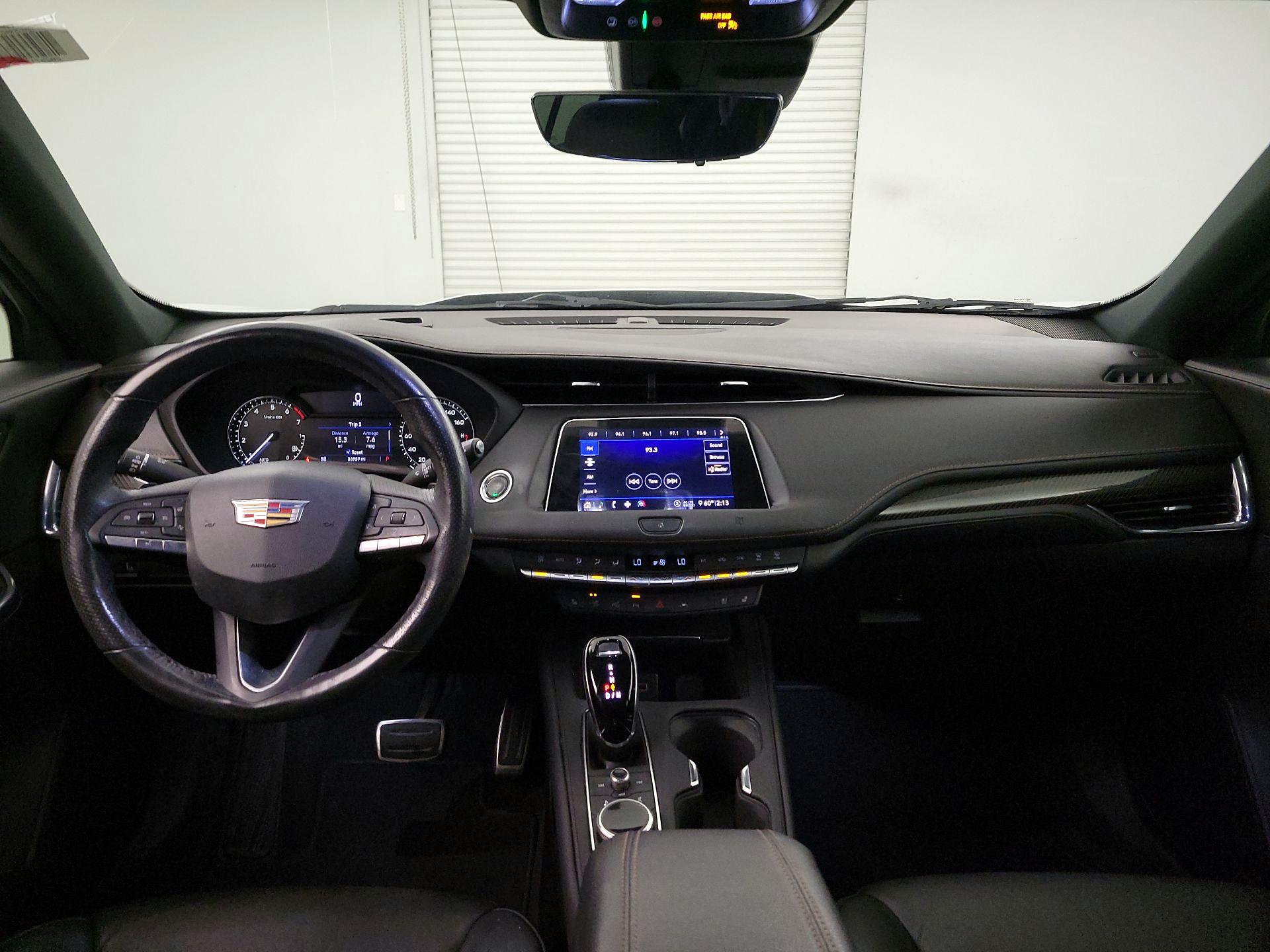 Thumbnail: 2020 Cadillac XT4 - 9