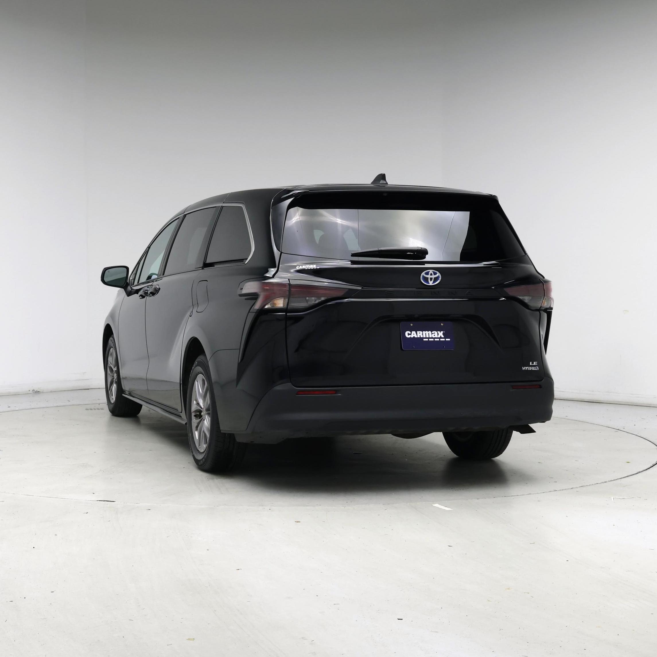 Thumbnail: 2024 Toyota Sienna - 6