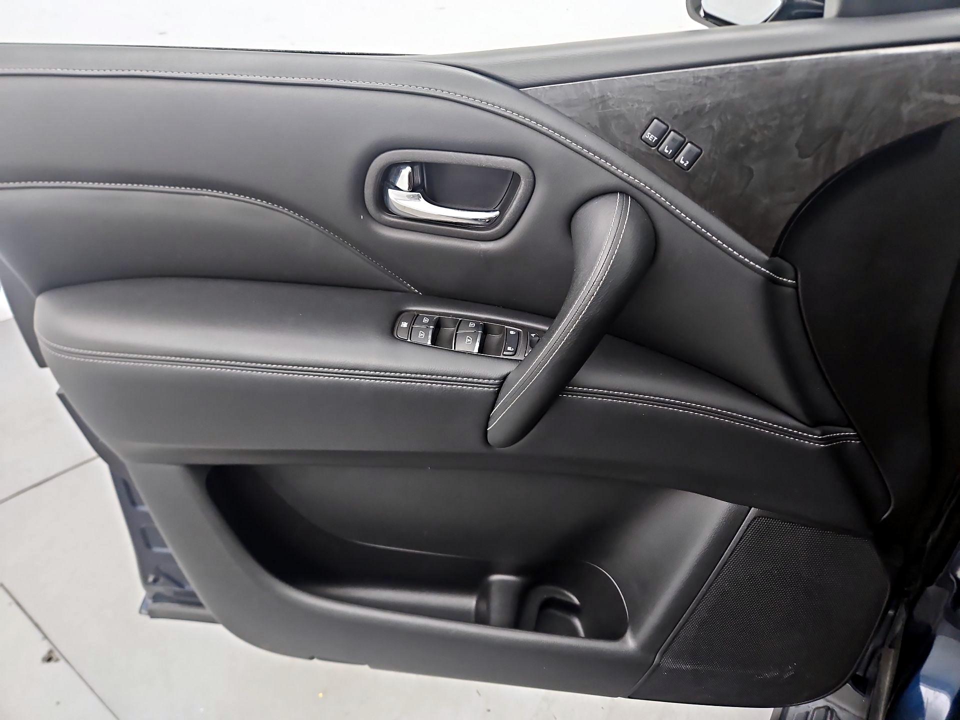 Thumbnail: 2024 INFINITI QX80 - 12