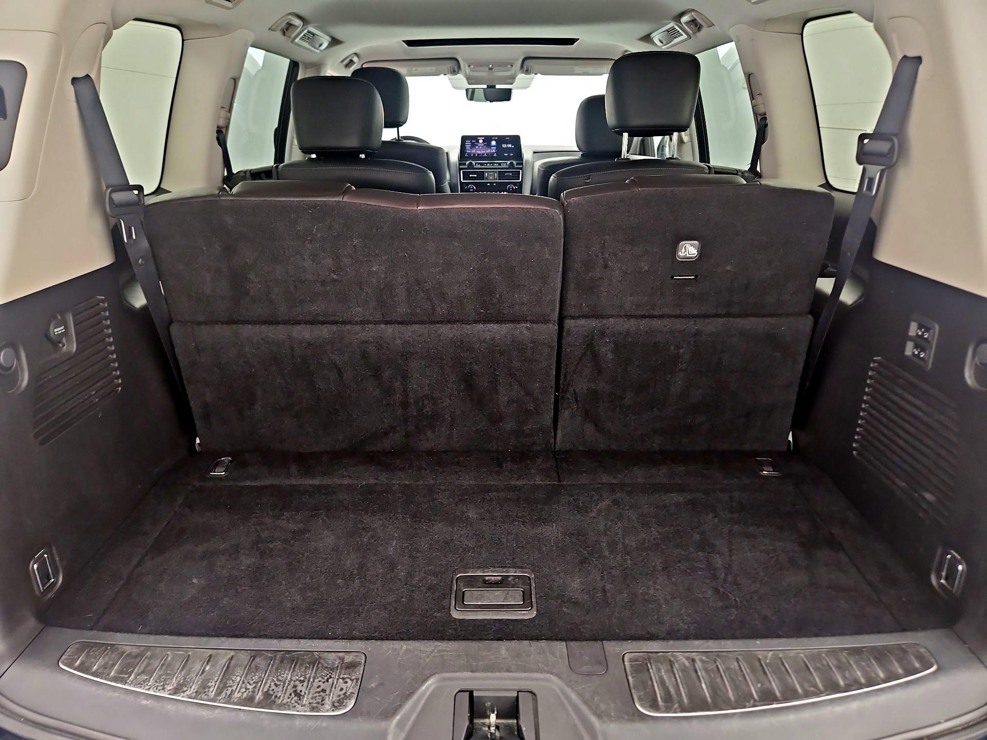 Thumbnail: 2024 INFINITI QX80 - 20