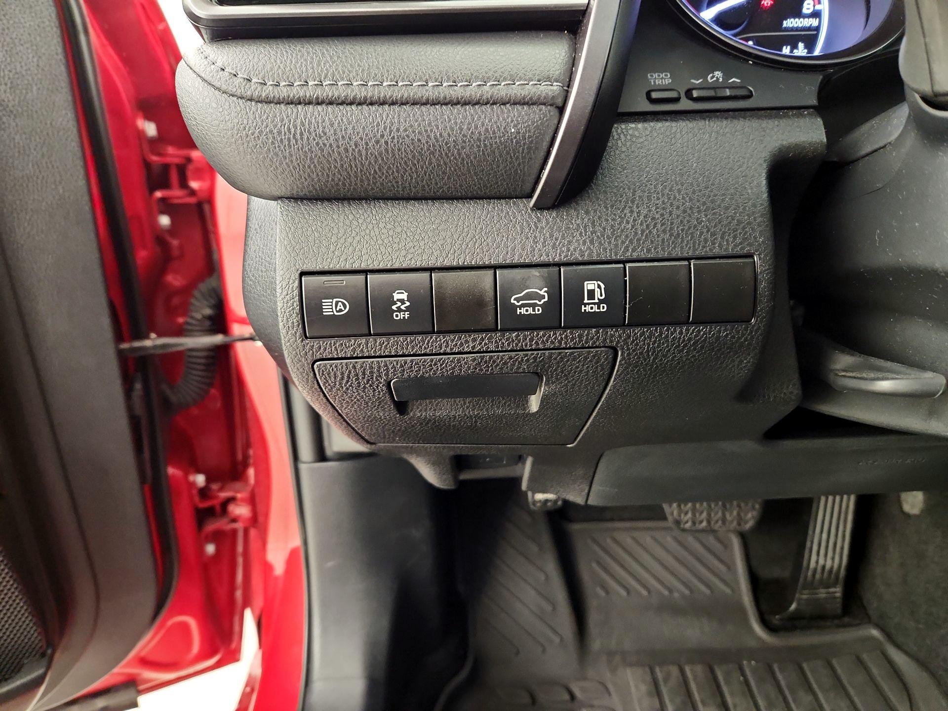 Thumbnail: 2023 Toyota Camry - 13